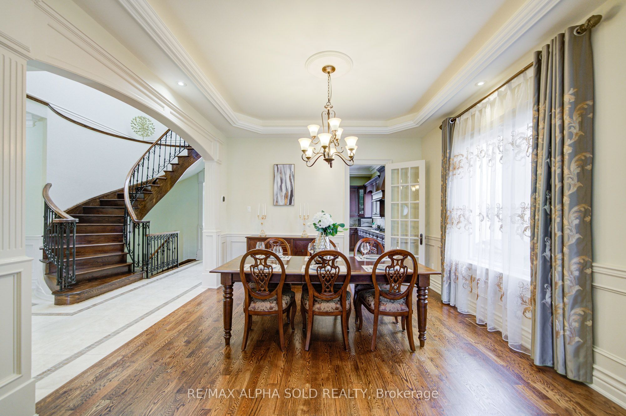 219 Greenfield Avenue Property Photo 11