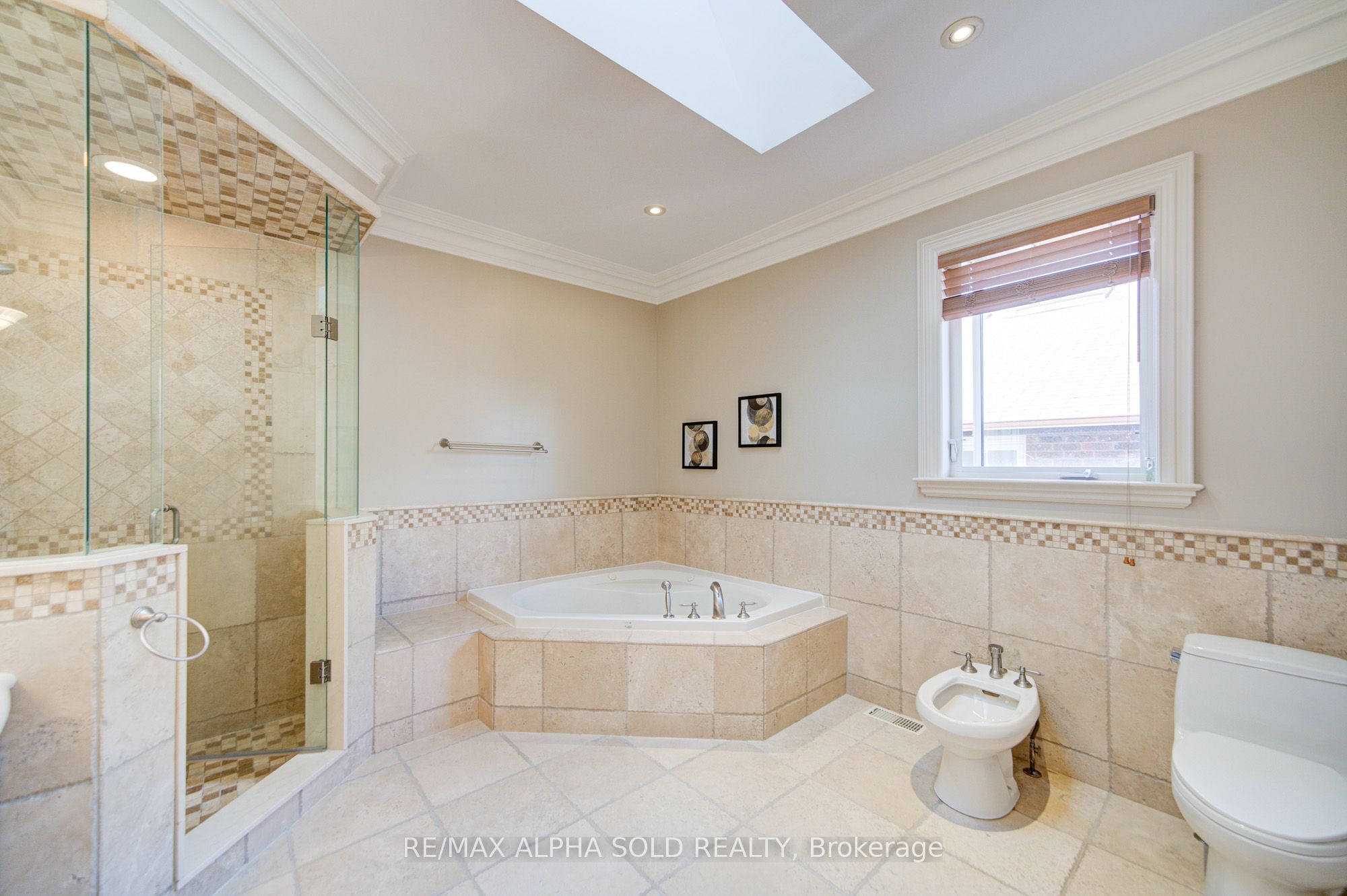 219 Greenfield Avenue Property Photo 29