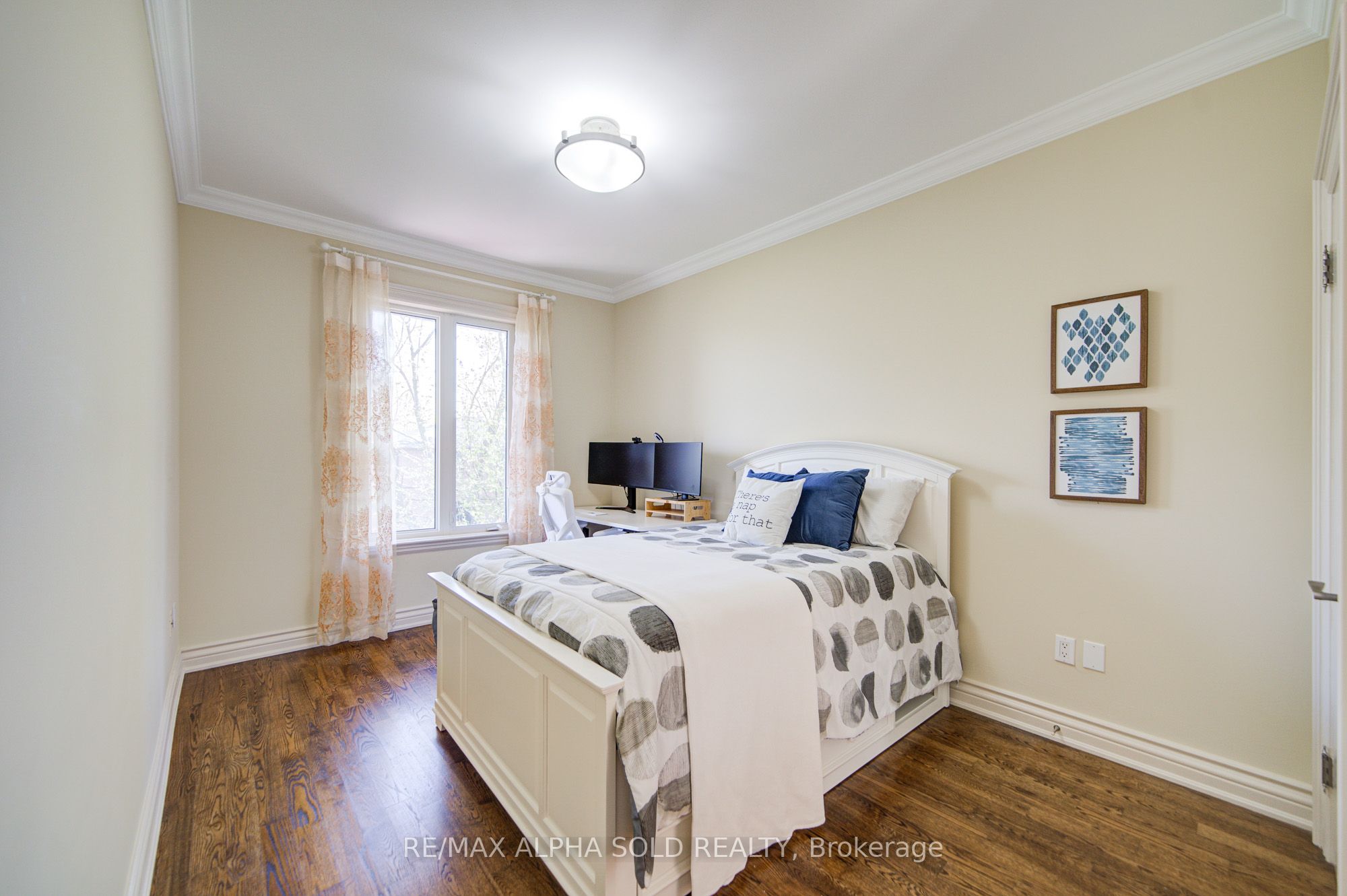 219 Greenfield Avenue Property Photo 31