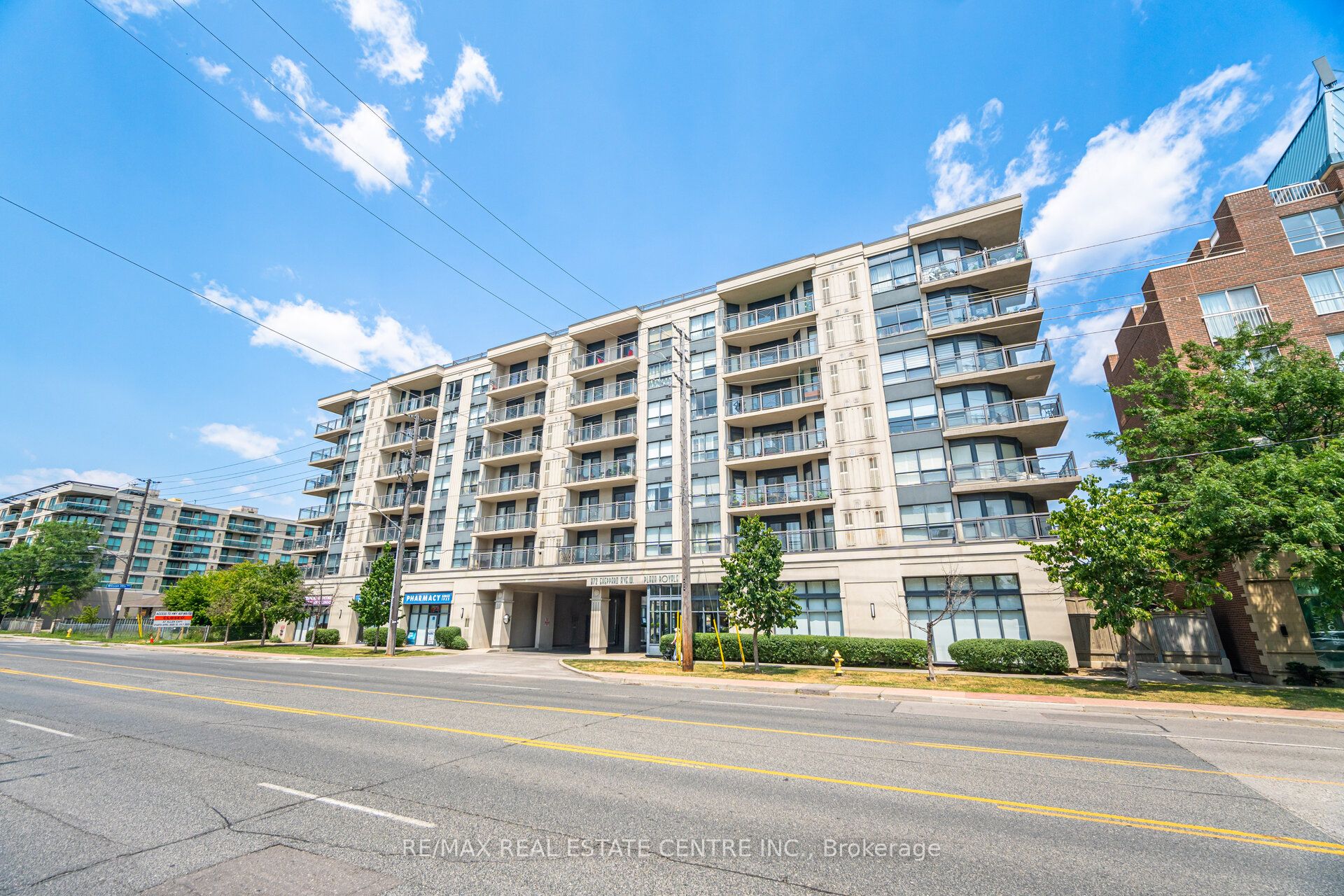 #616 - 872 Sheppard Avenue Property Photo 1