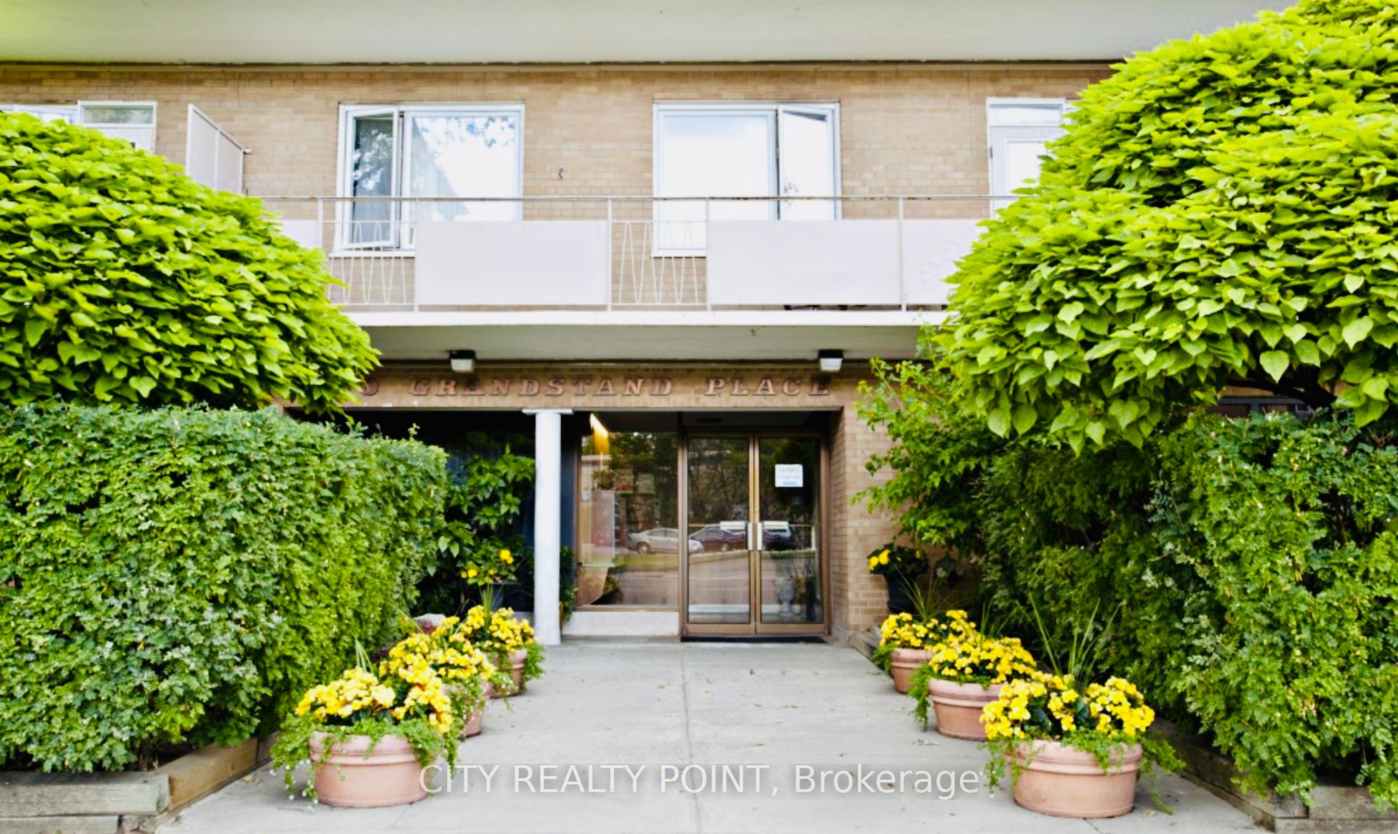 2 Grandstand Place 510 Property Photo 1