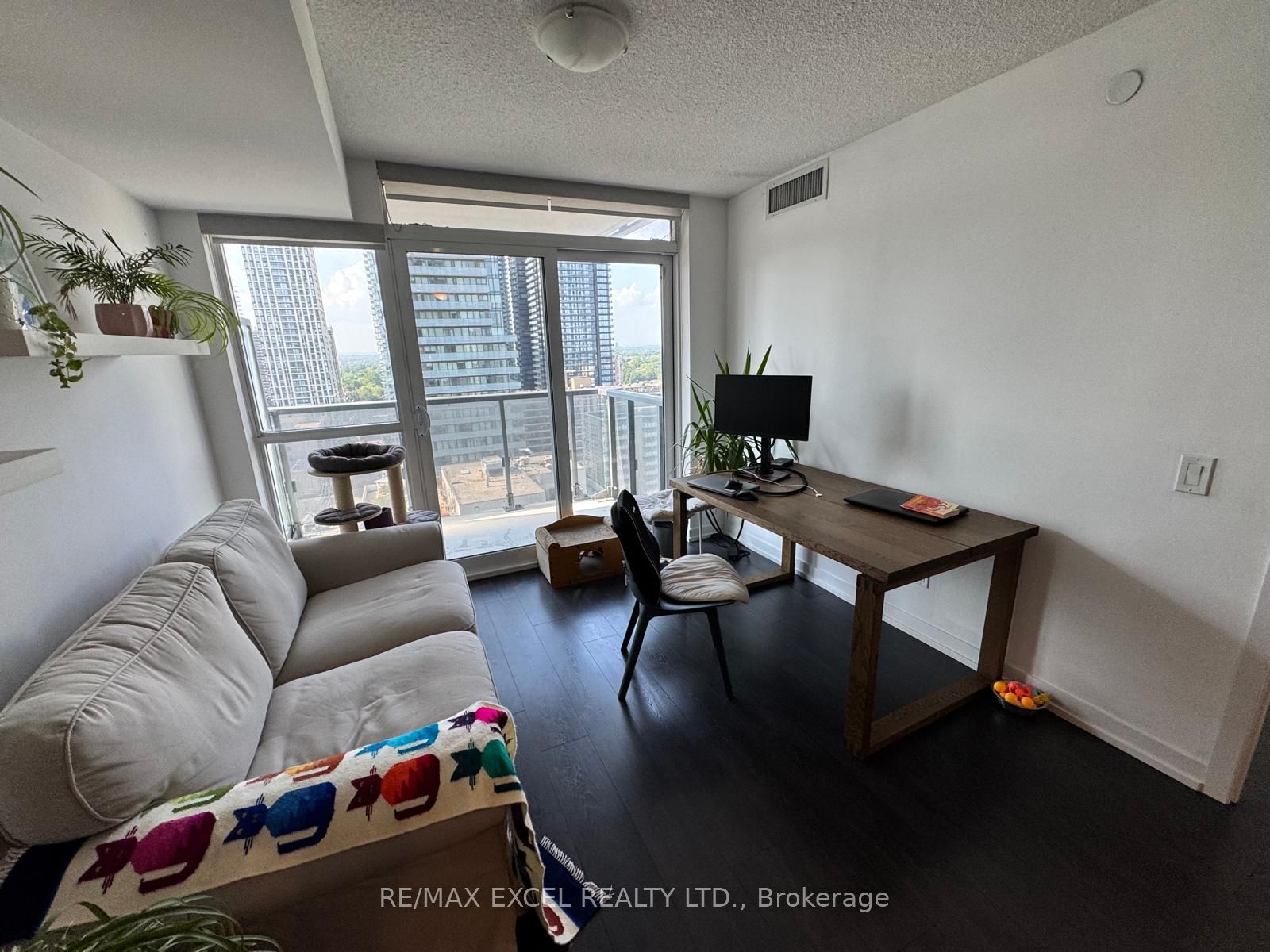 125 Redpath Avenue 1804 Property Photo 18