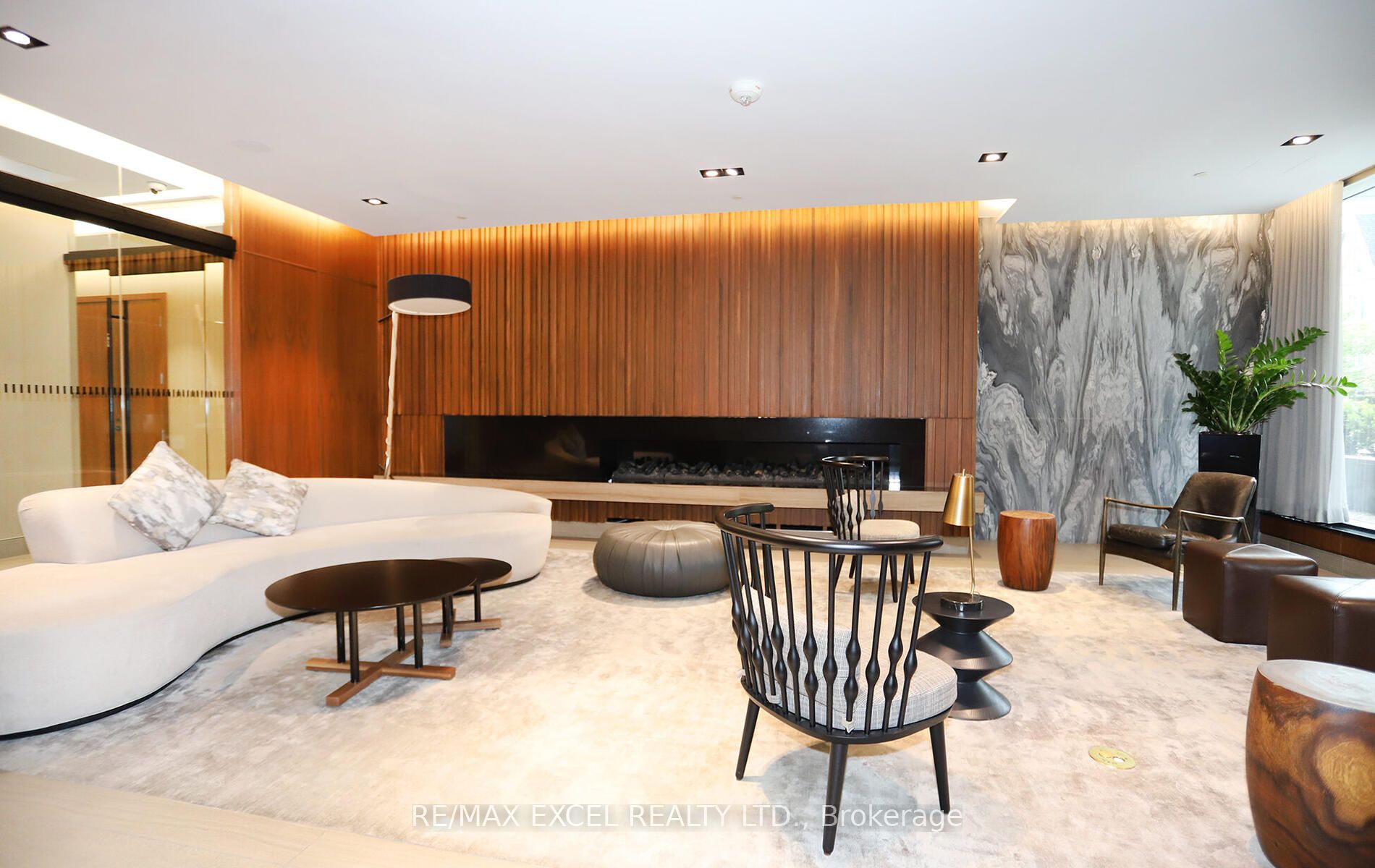 125 Redpath Avenue 1804 Property Photo 31