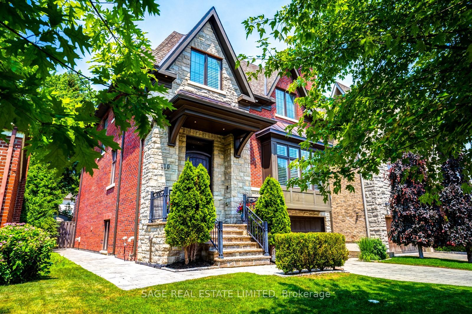 210 Burndale Avenue Property Photo 2