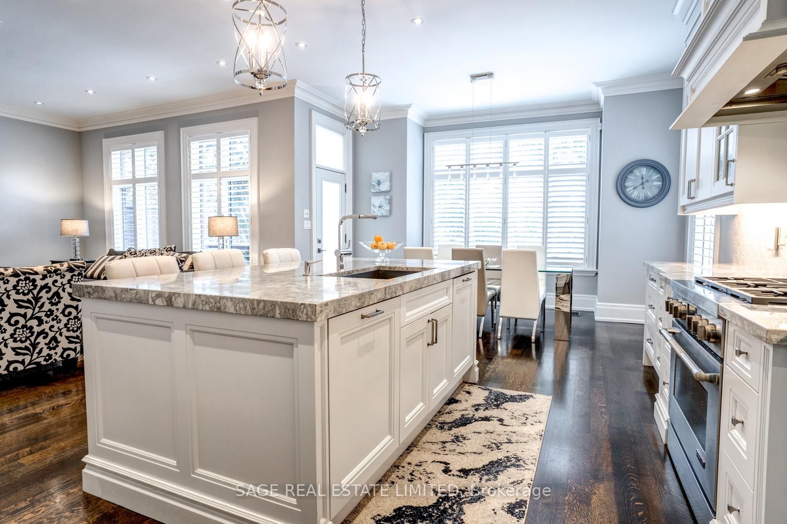 210 Burndale Avenue Property Photo 14