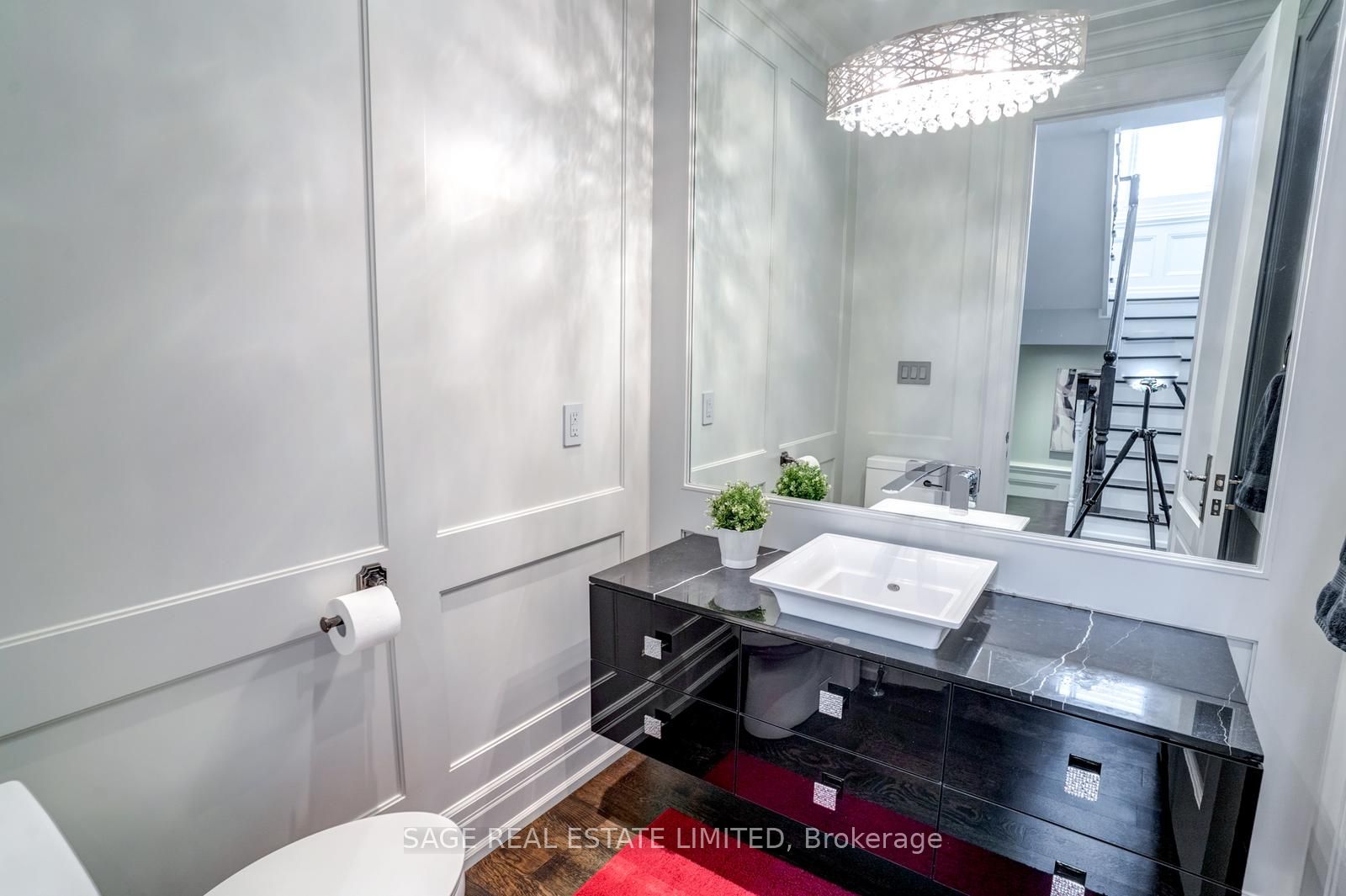 210 Burndale Avenue Property Photo 25