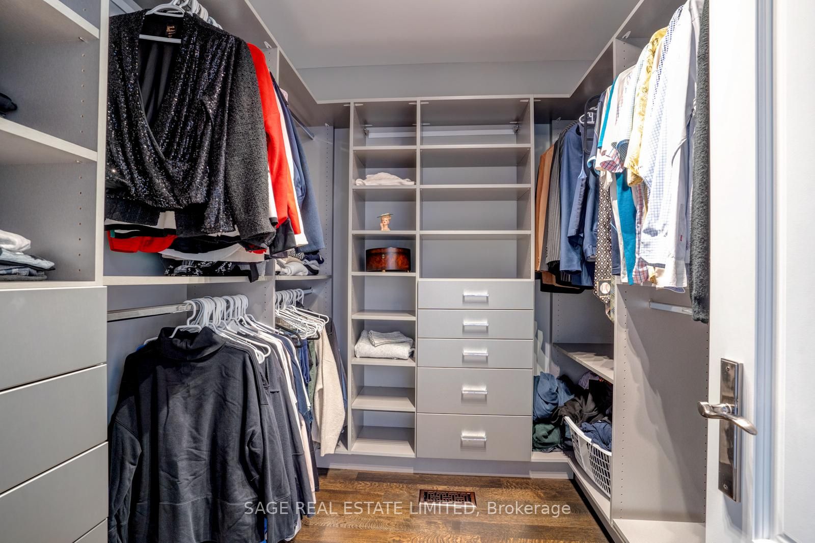 210 Burndale Avenue Property Photo 30