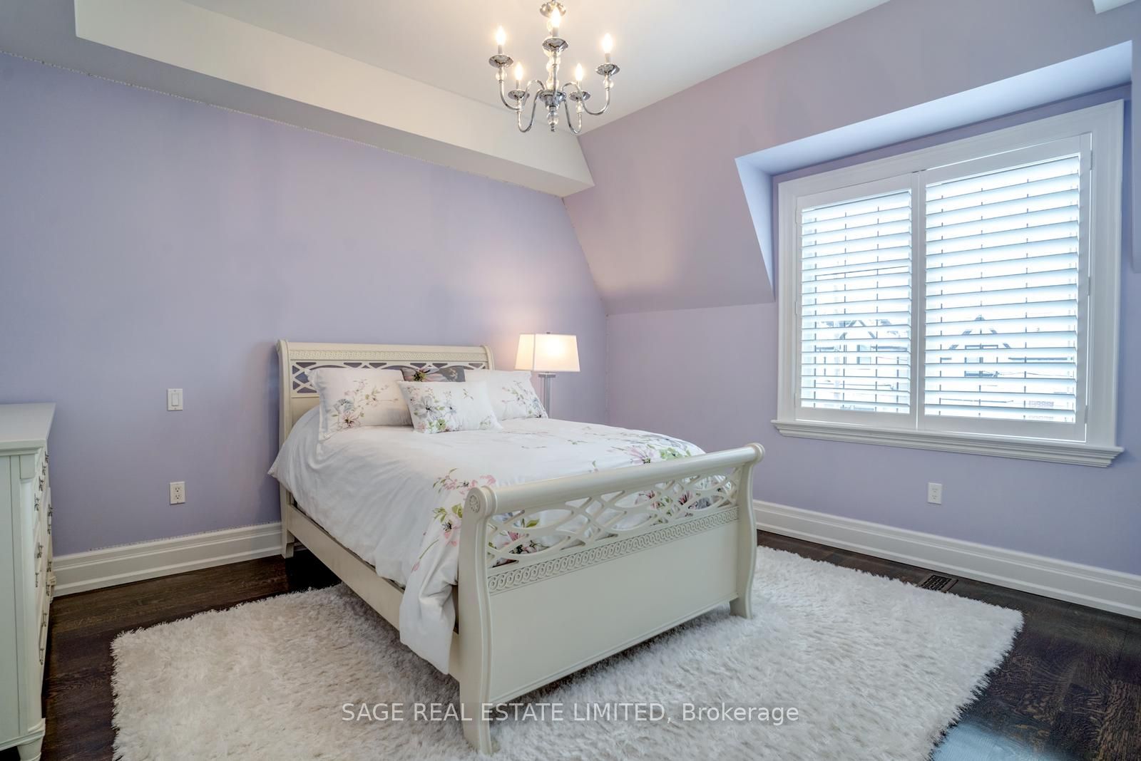 210 Burndale Avenue Property Photo 34