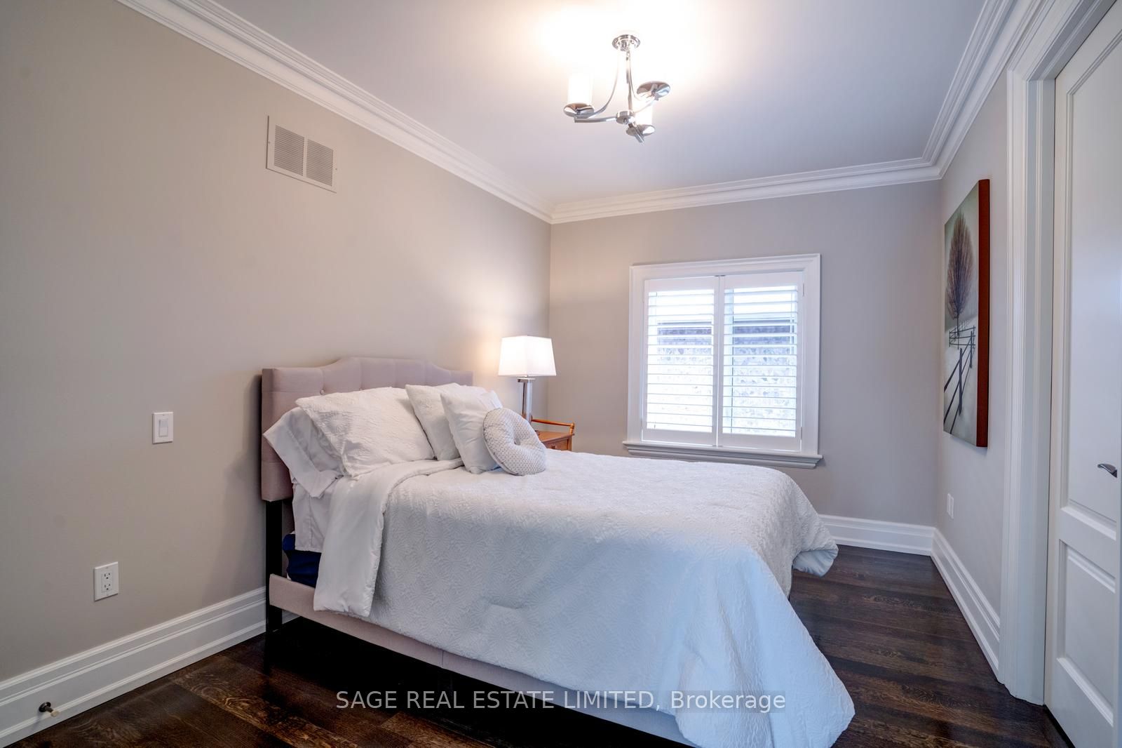 210 Burndale Avenue Property Photo 37