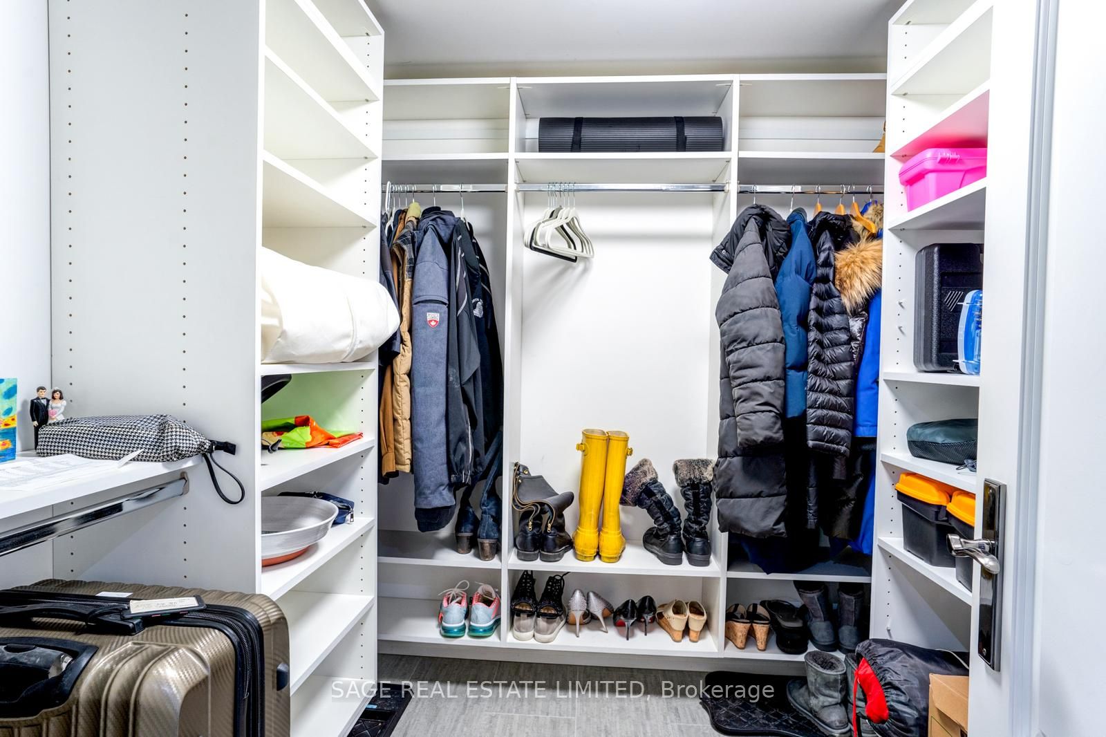 210 Burndale Avenue Property Photo 39