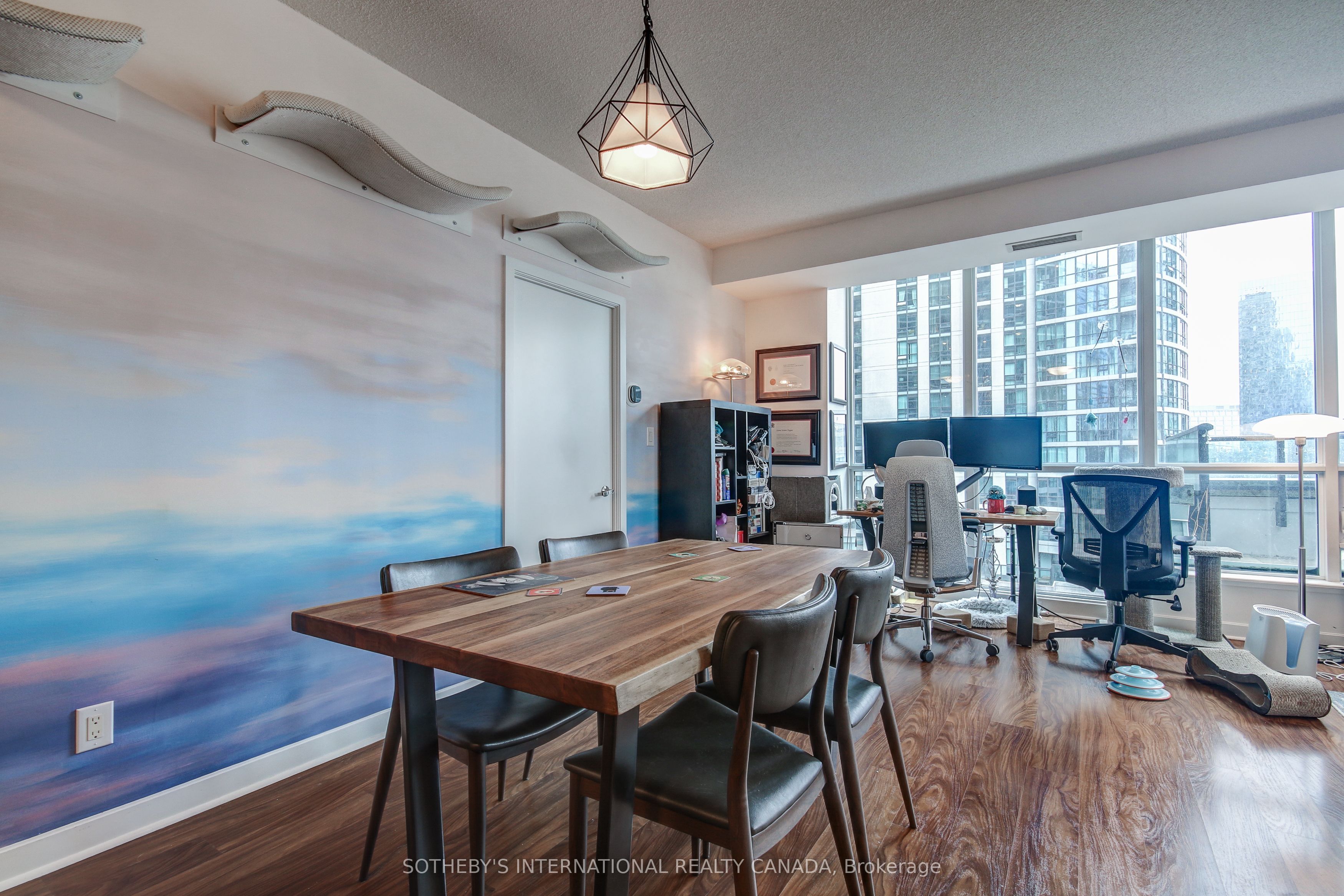 33 Bay Street 508 Property Photo 15