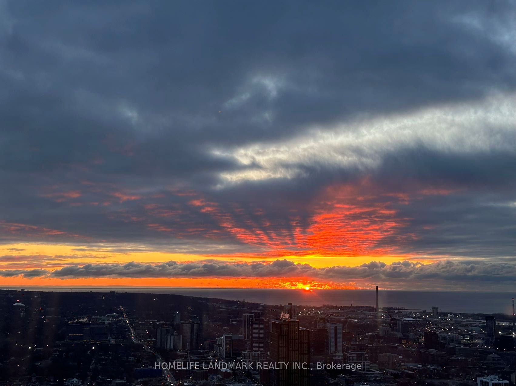 386 Yonge Street 5603 Property Photo 6