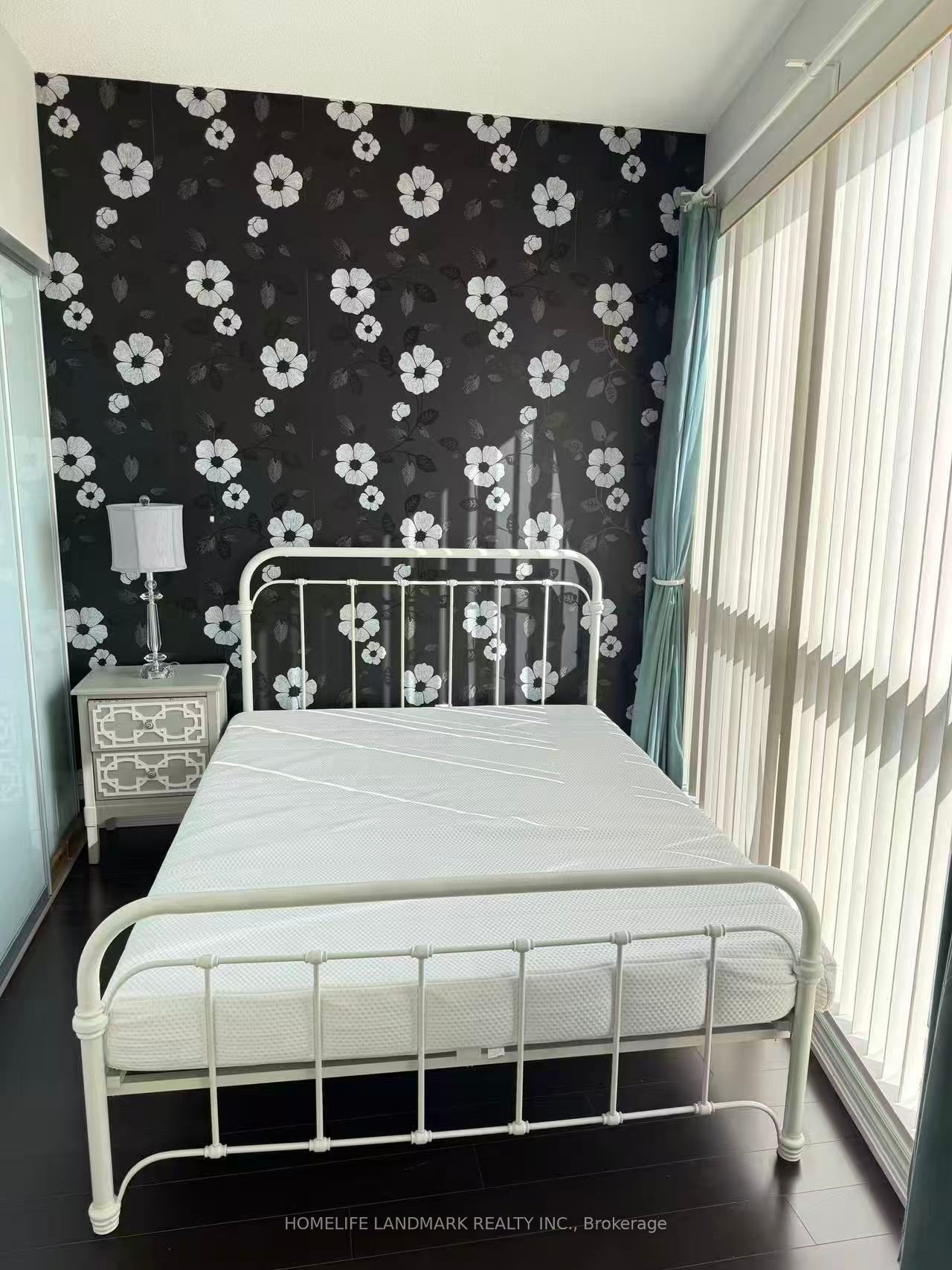 386 Yonge Street 5603 Property Photo 19