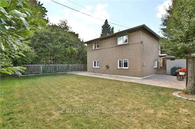 47 Marowyne Drive Upper Property Photo 9