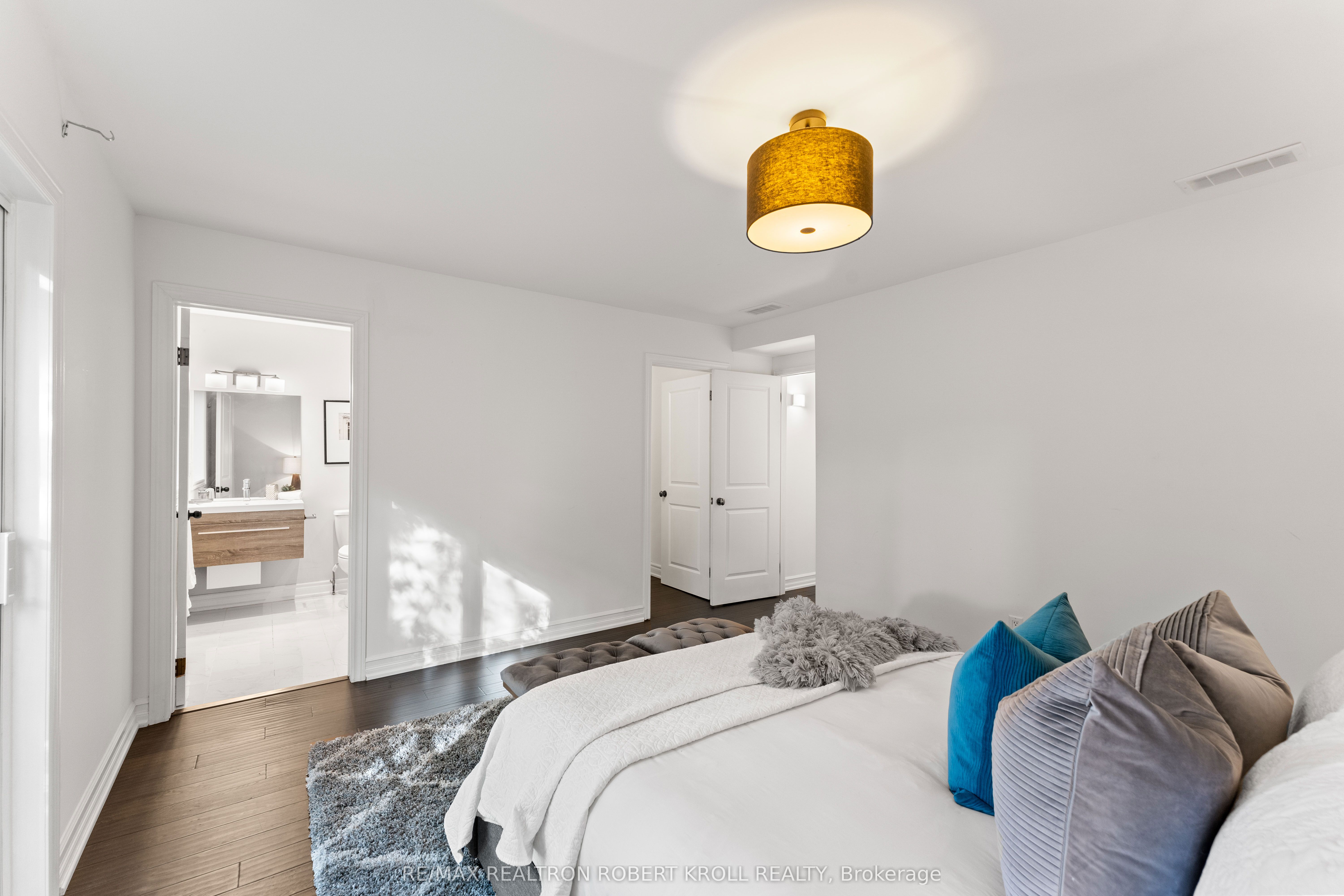 37 Johnston Avenue Property Photo 32