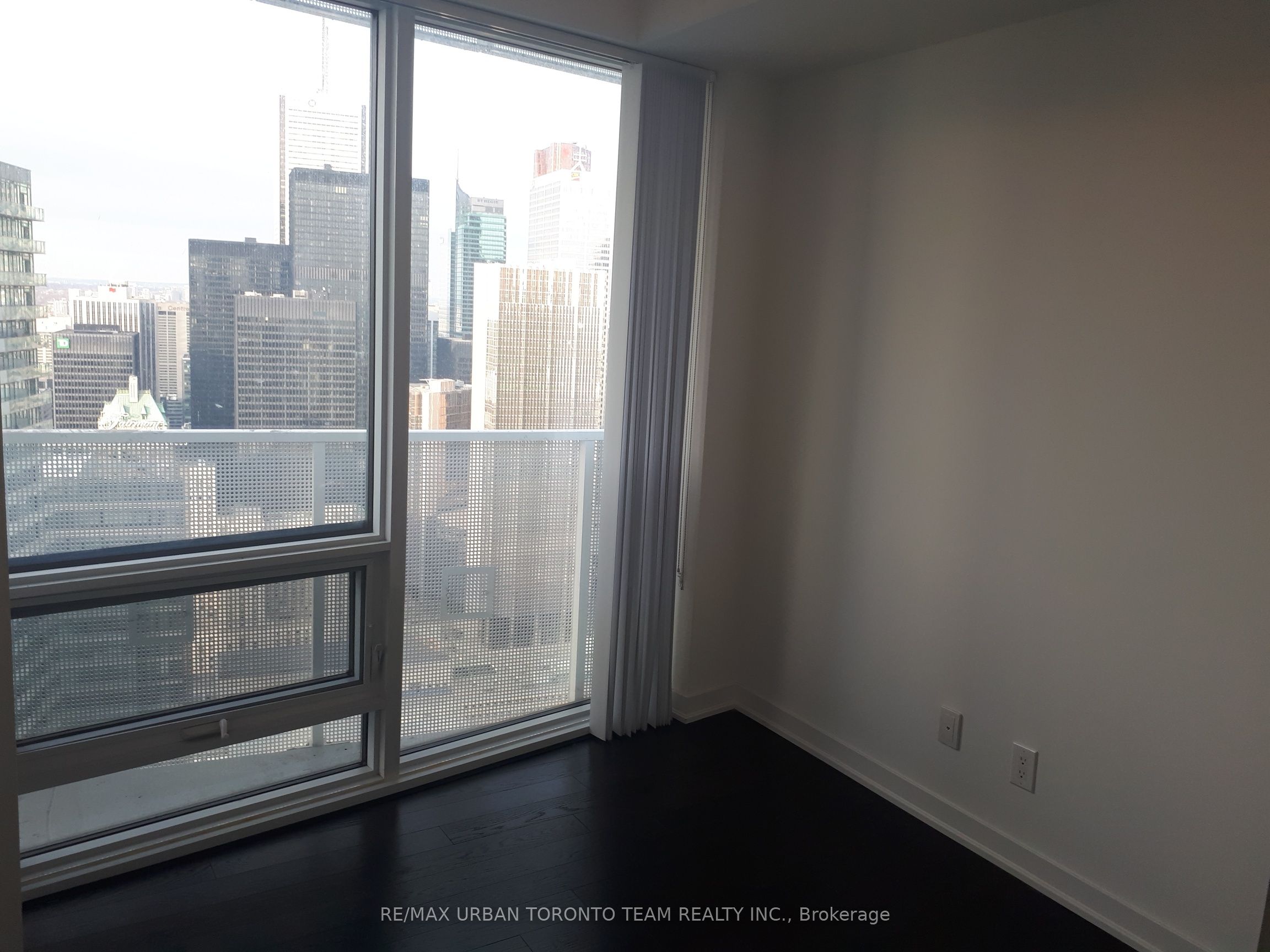 100 Harbour Street 5502 Property Photo 12