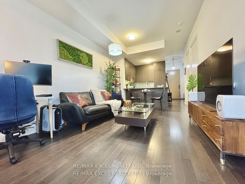 29 Queens Quay E 528 Property Photo 1