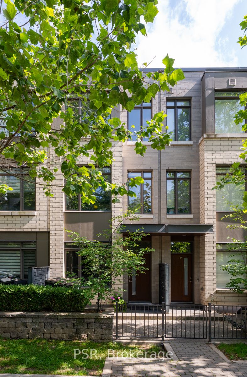 11 St Bartholomew Street Property Photo 1