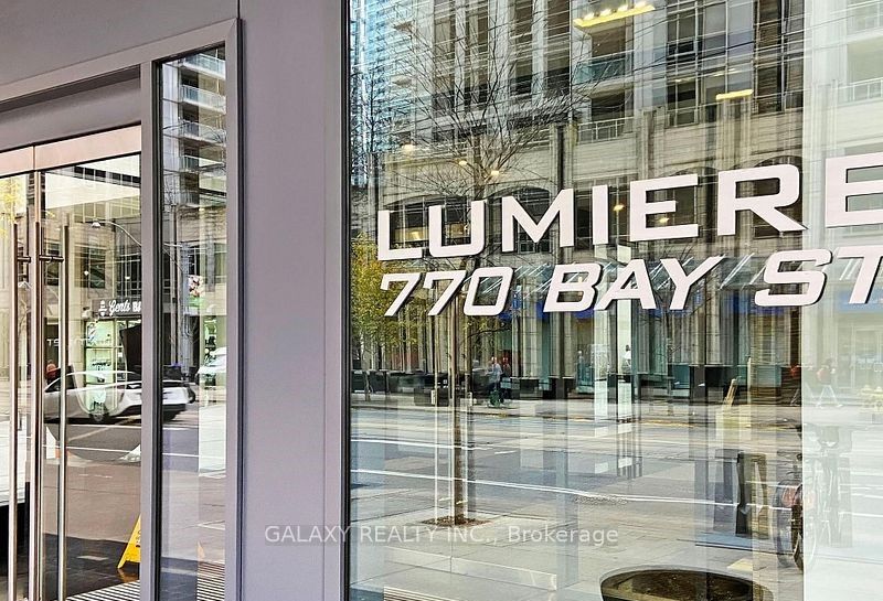 770 Bay Street Ph205 Property Photo 2