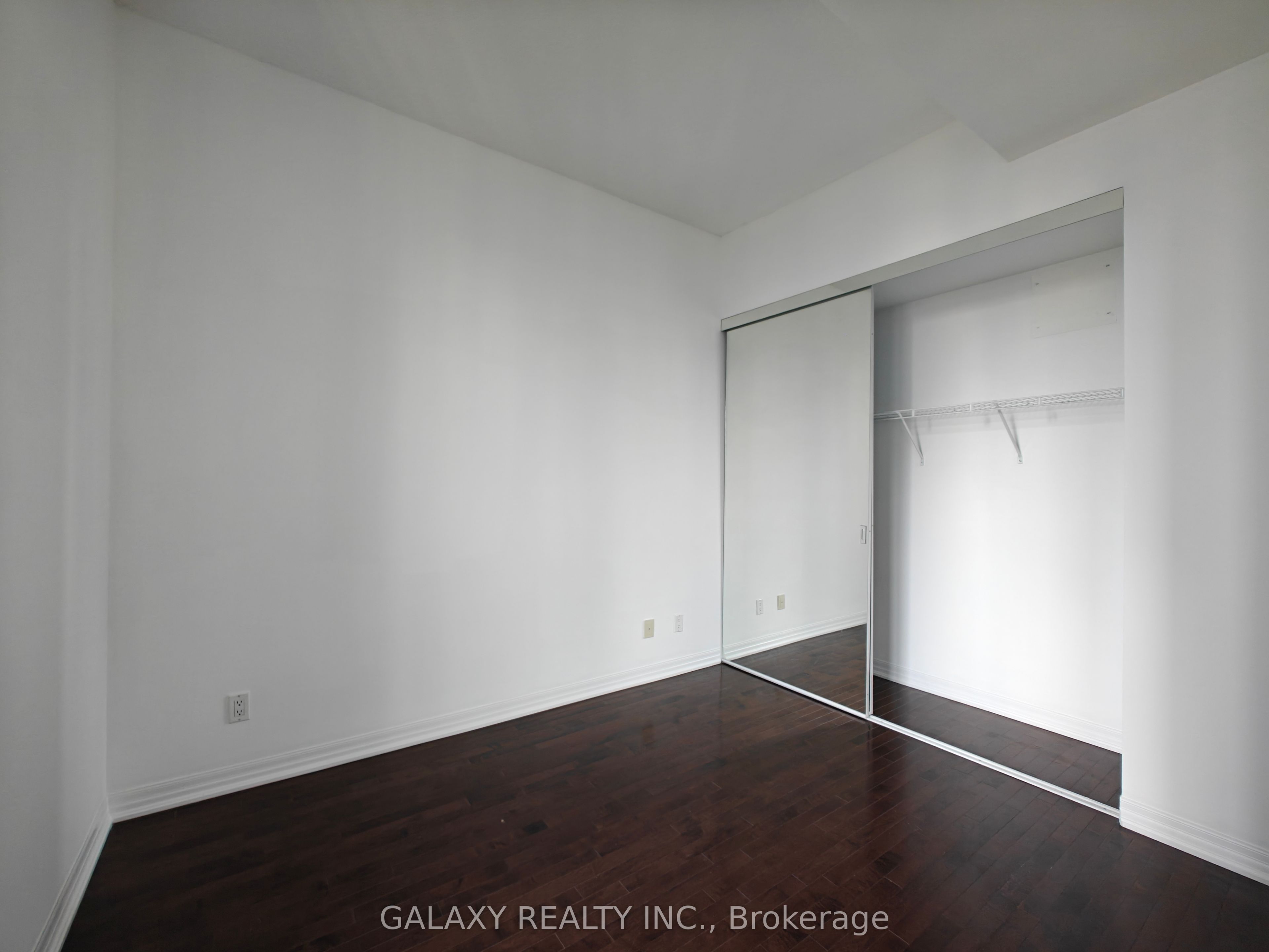 770 Bay Street Ph205 Property Photo 20