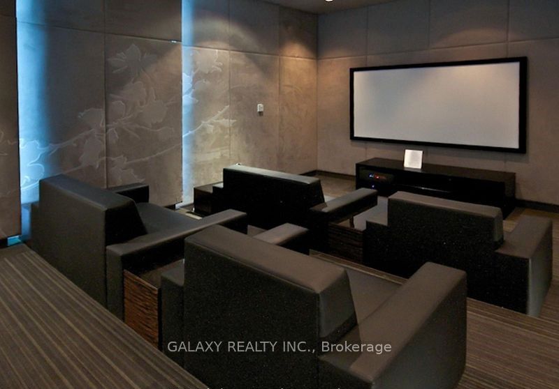 770 Bay Street Ph205 Property Photo 33