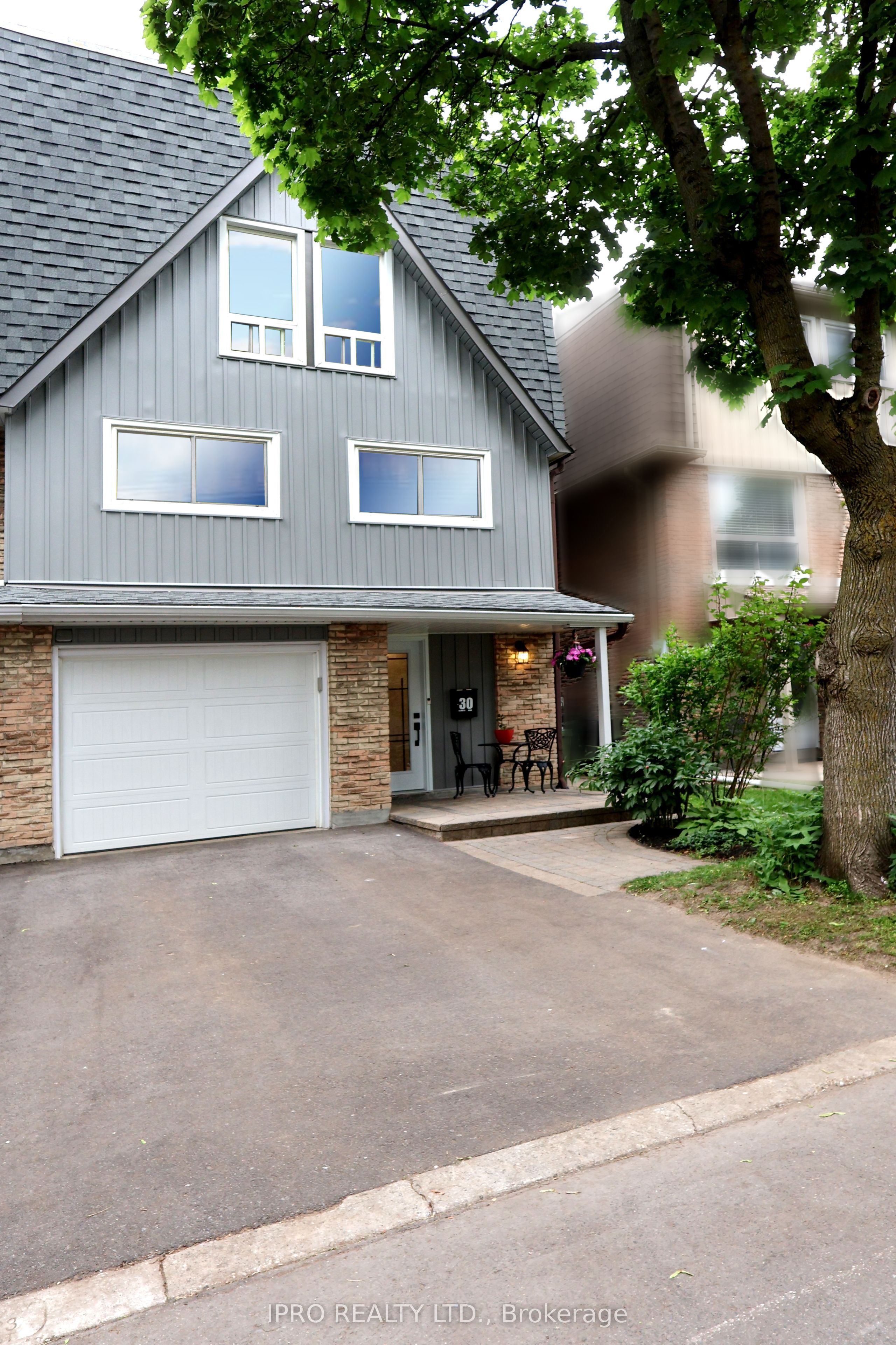 30 Clematis Road Property Photo 1