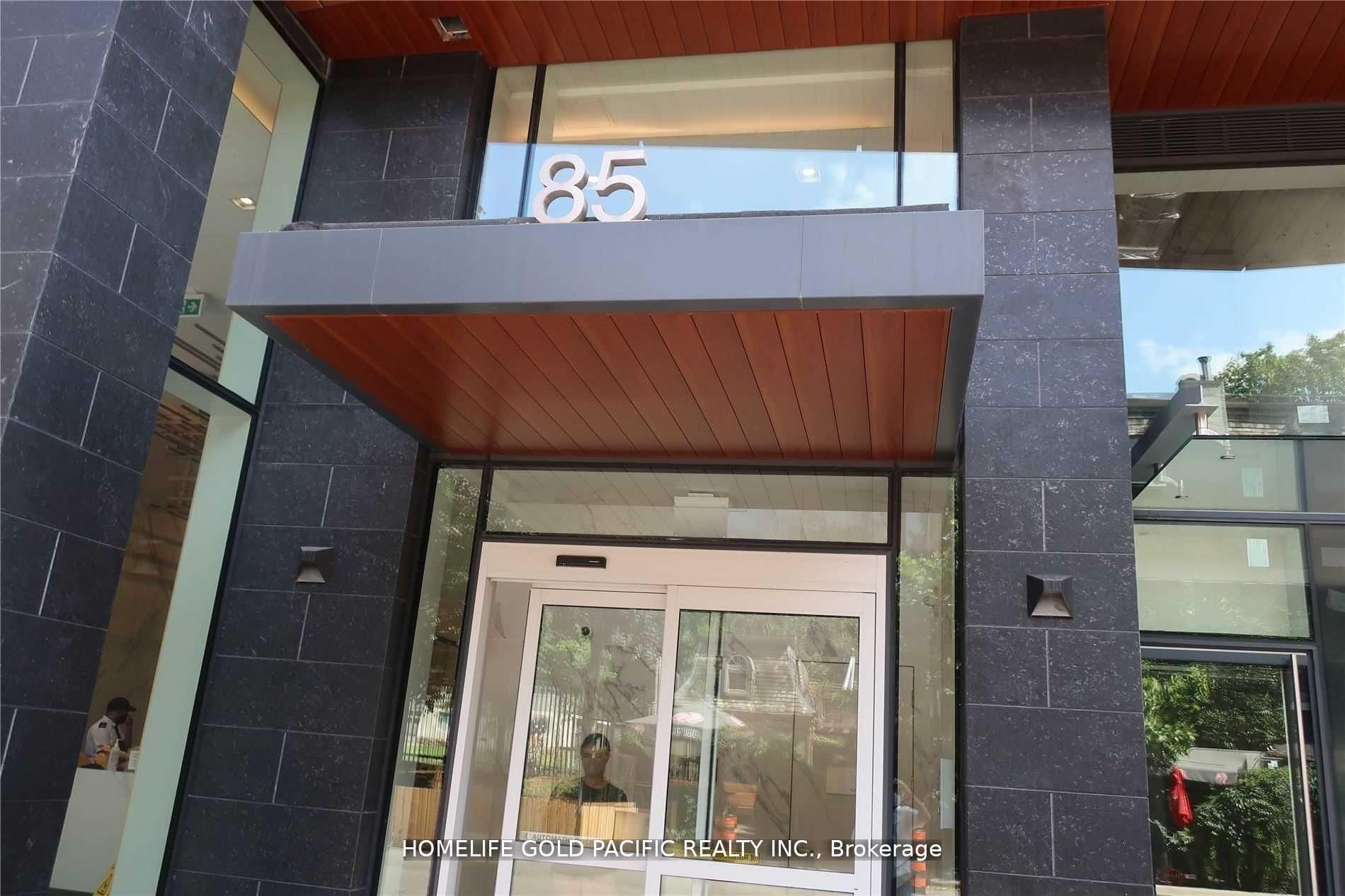 85 Wood Street 1202 Property Photo 2