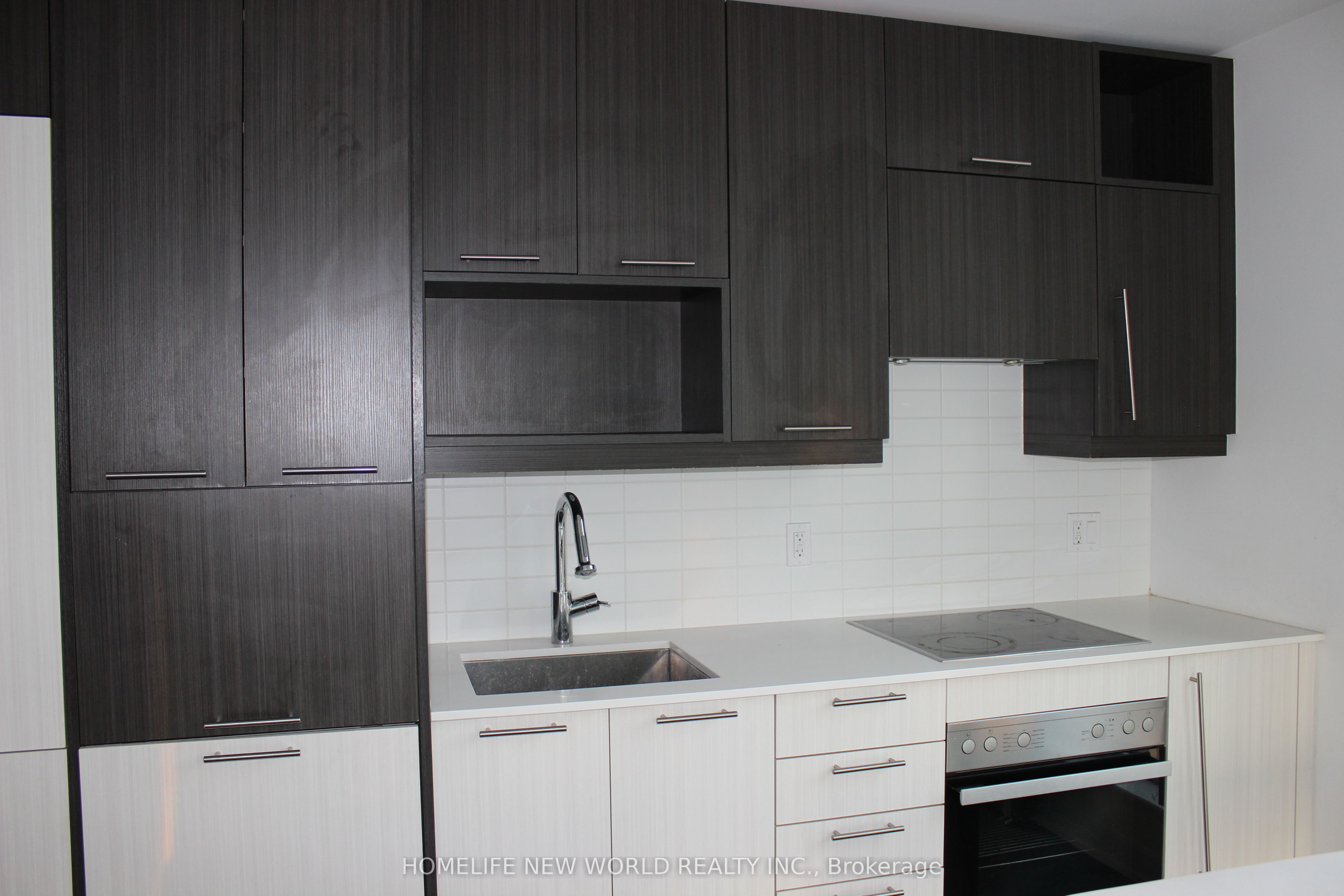 30 Nelson Street 1107 Property Photo 7