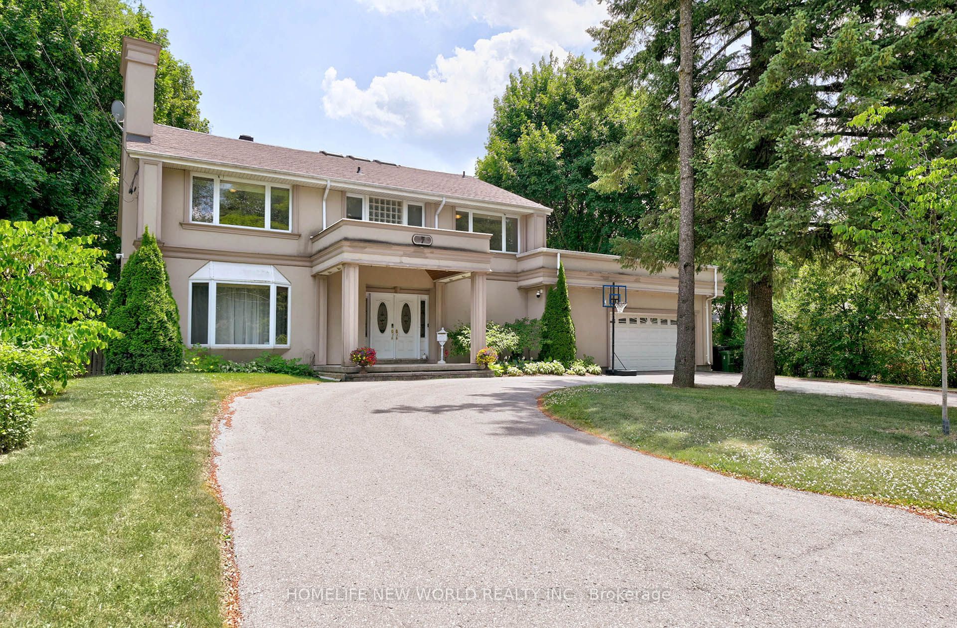 7 Sulgrave Crescent Property Photo 1