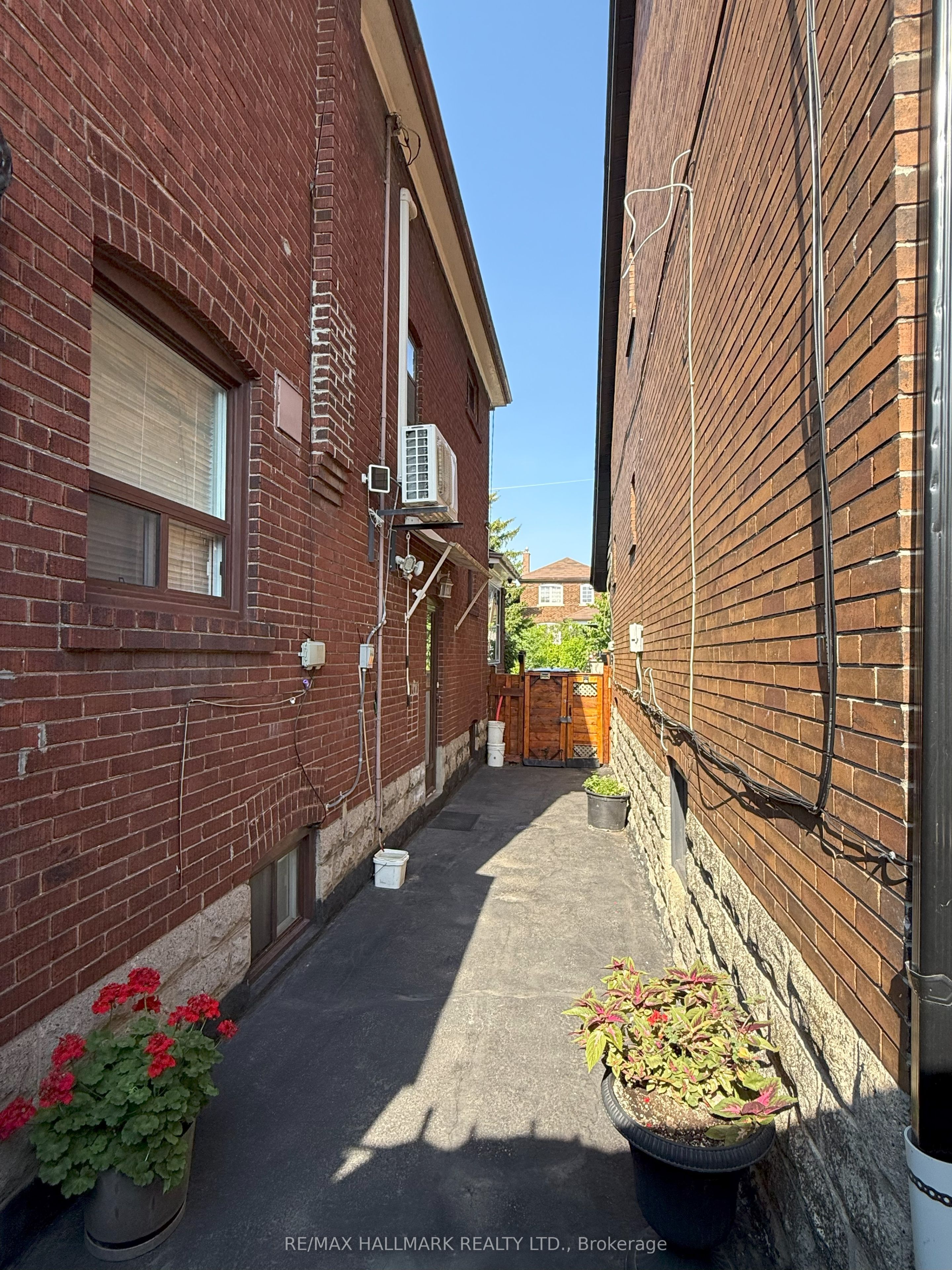406 Lauder Avenue Property Photo 18