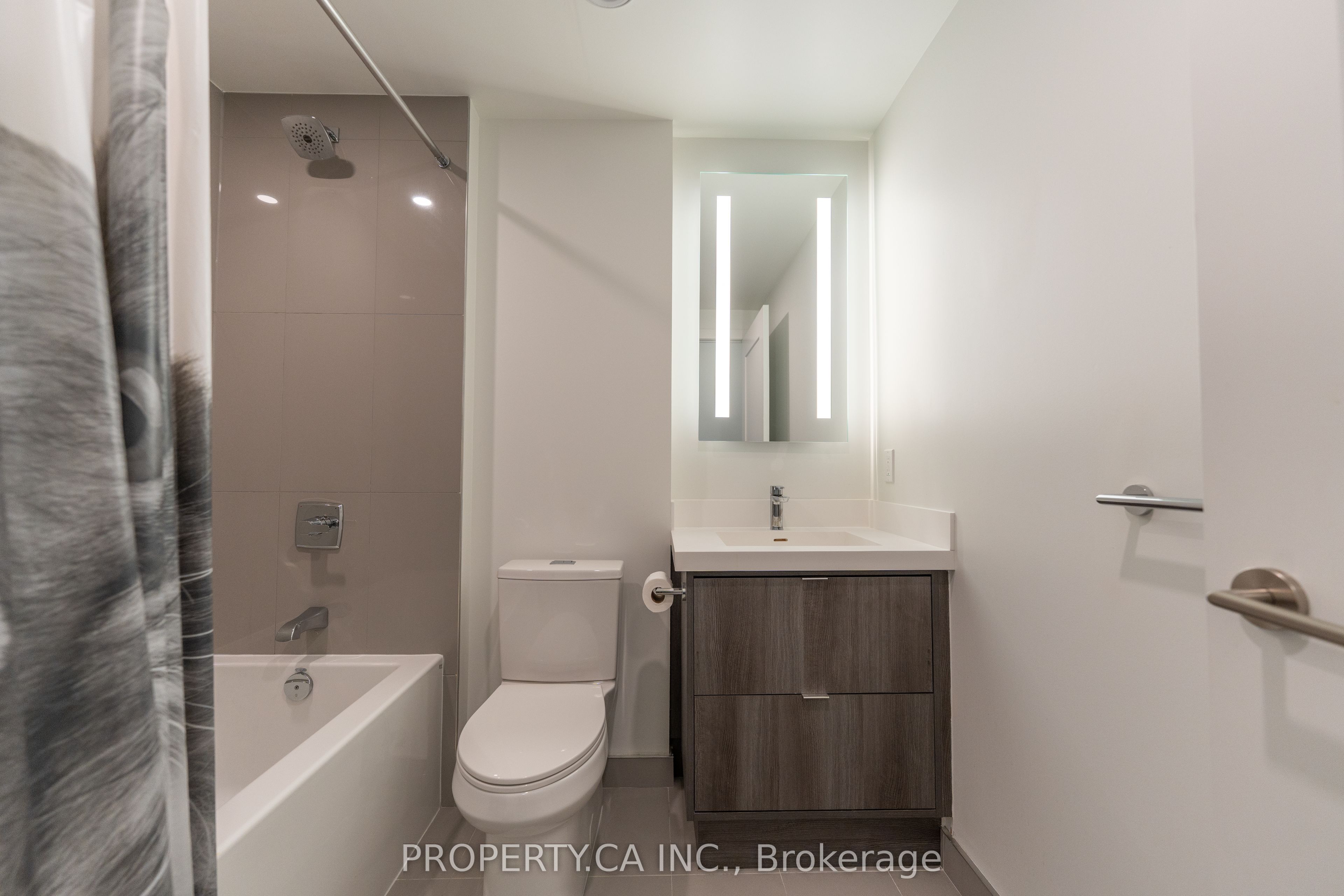 30 Inn On The Park Drive 3104 Property Photo 12