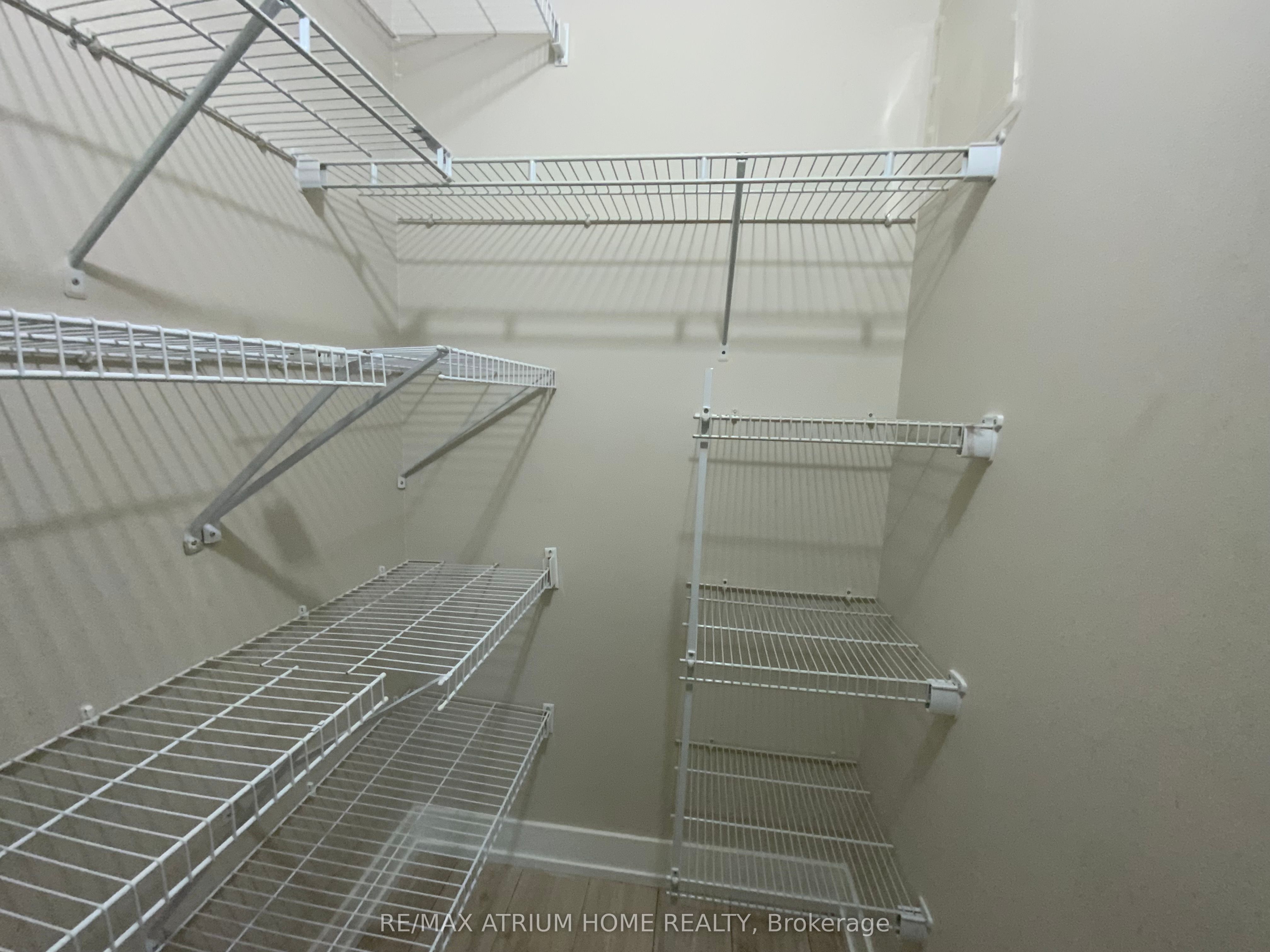 75 The Donway N/a W 904 Property Photo 14