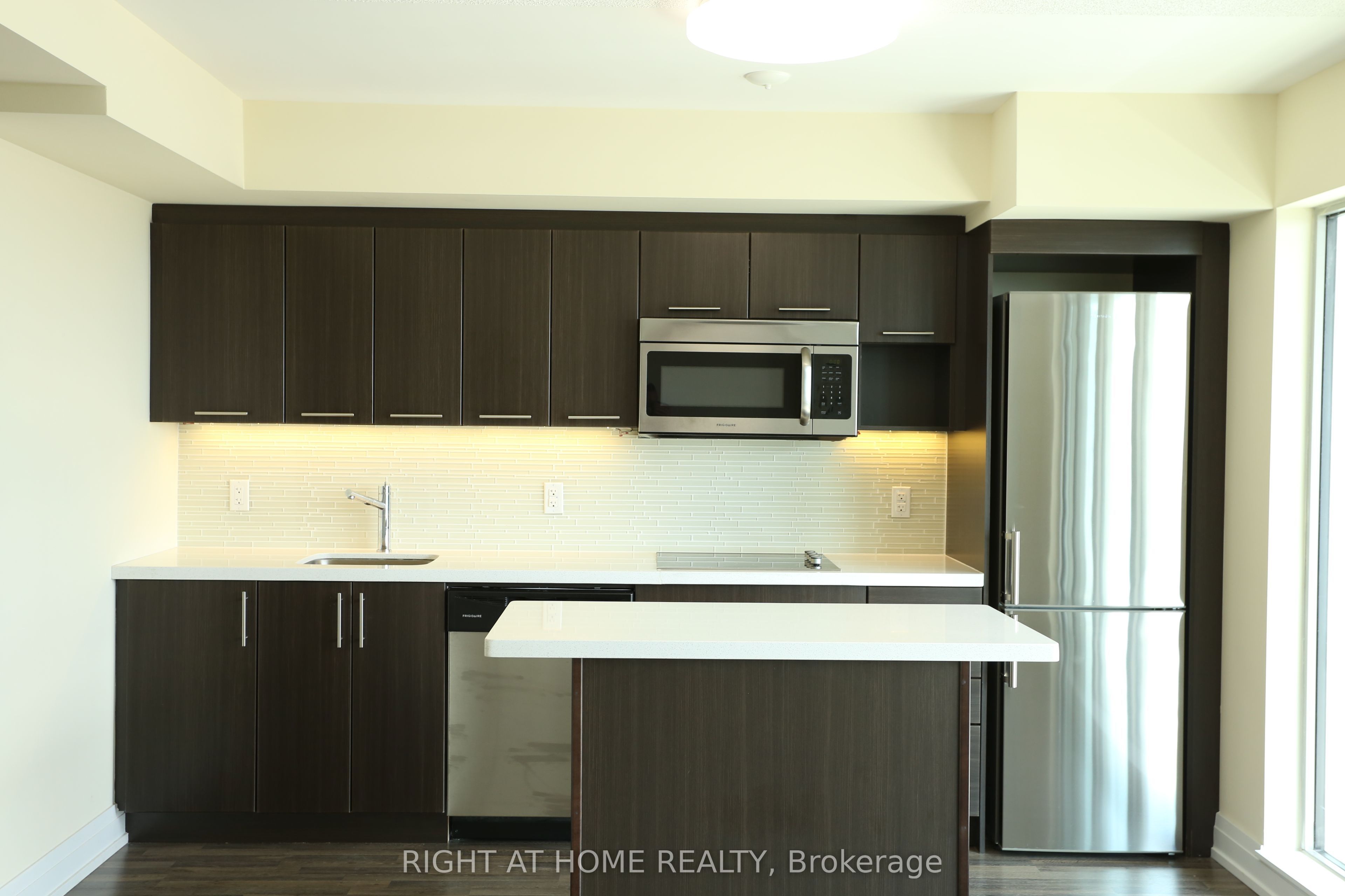 555 Wilson Avenue 1208e Property Photo 3