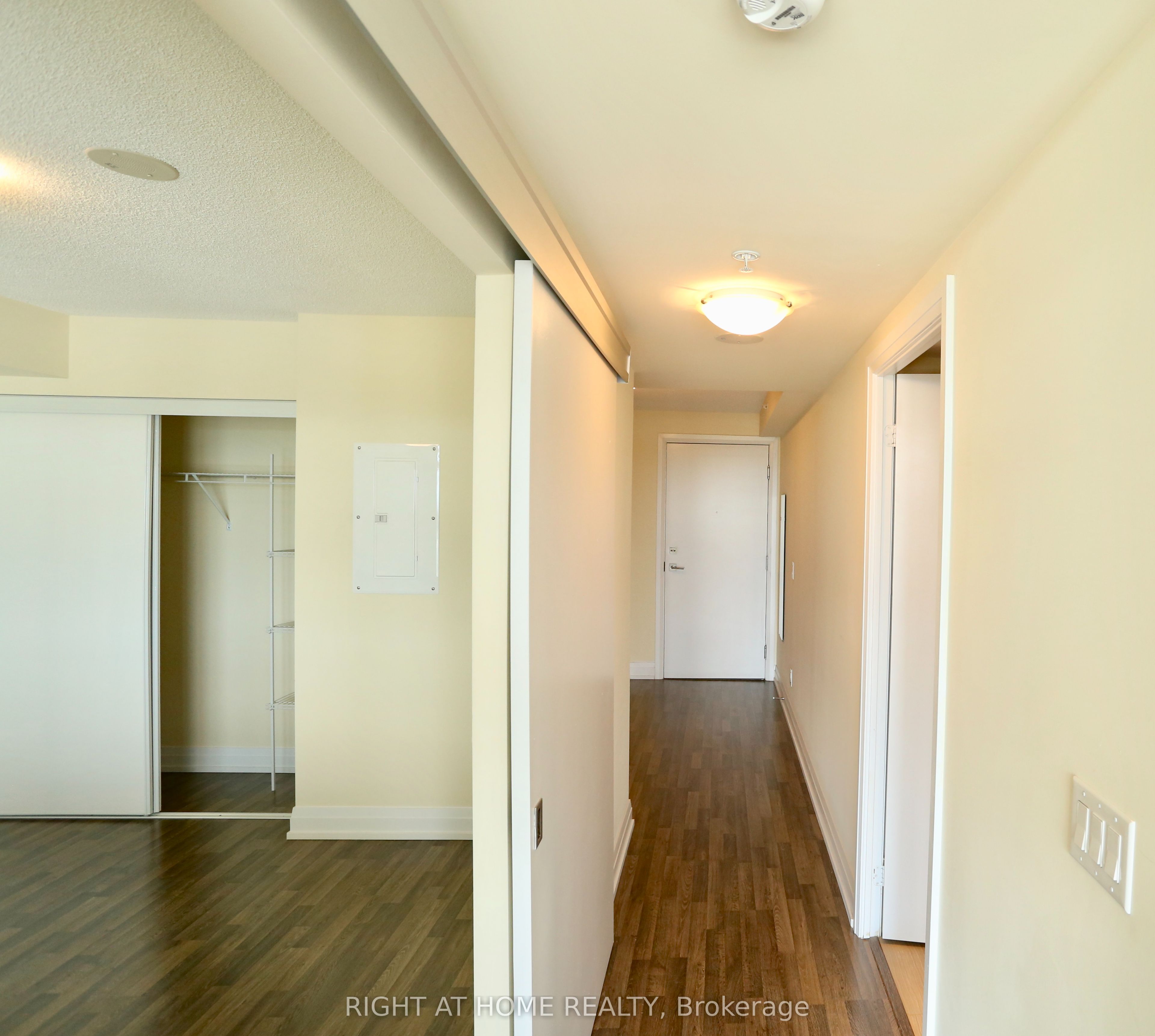555 Wilson Avenue 1208e Property Photo 11