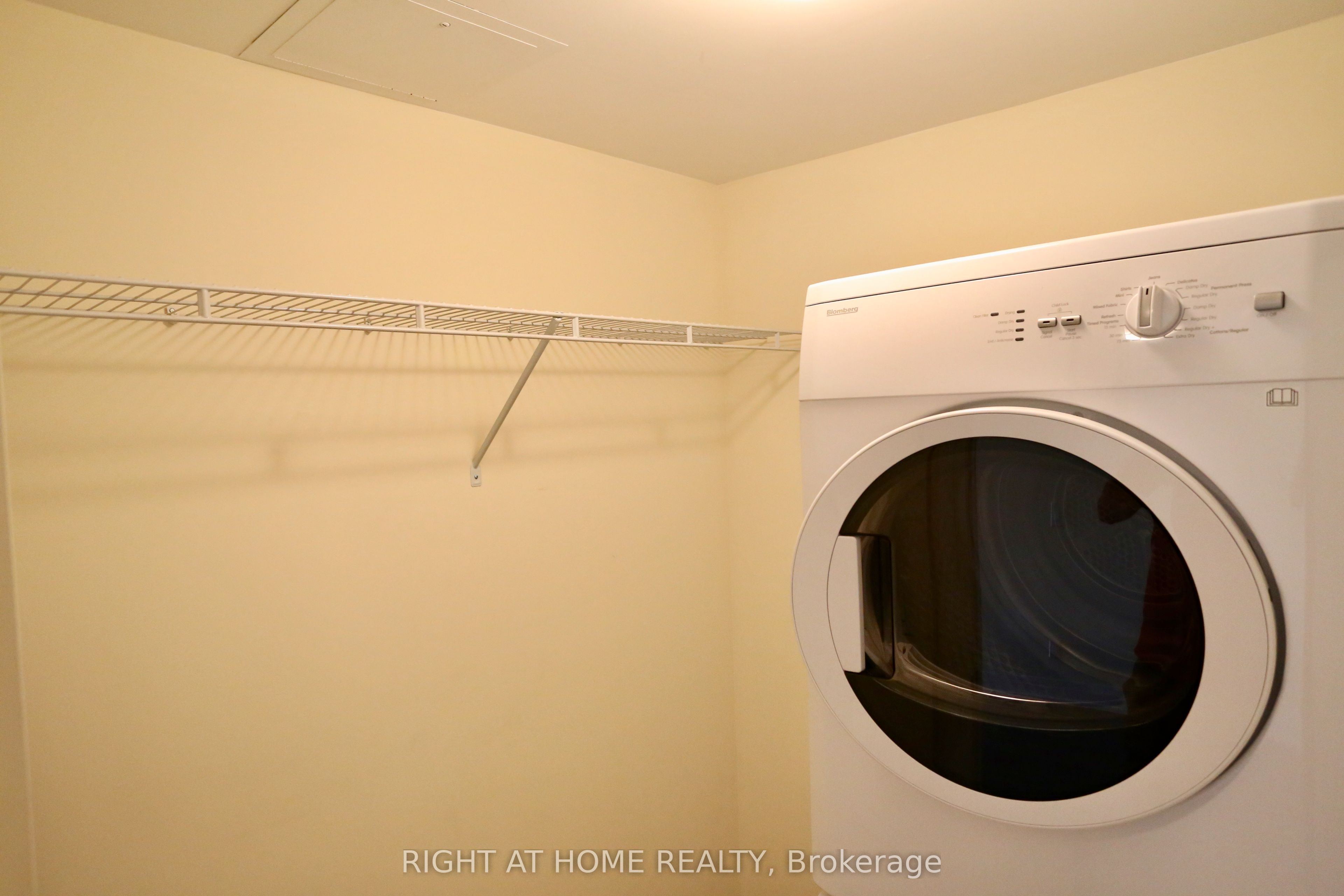 555 Wilson Avenue 1208e Property Photo 13