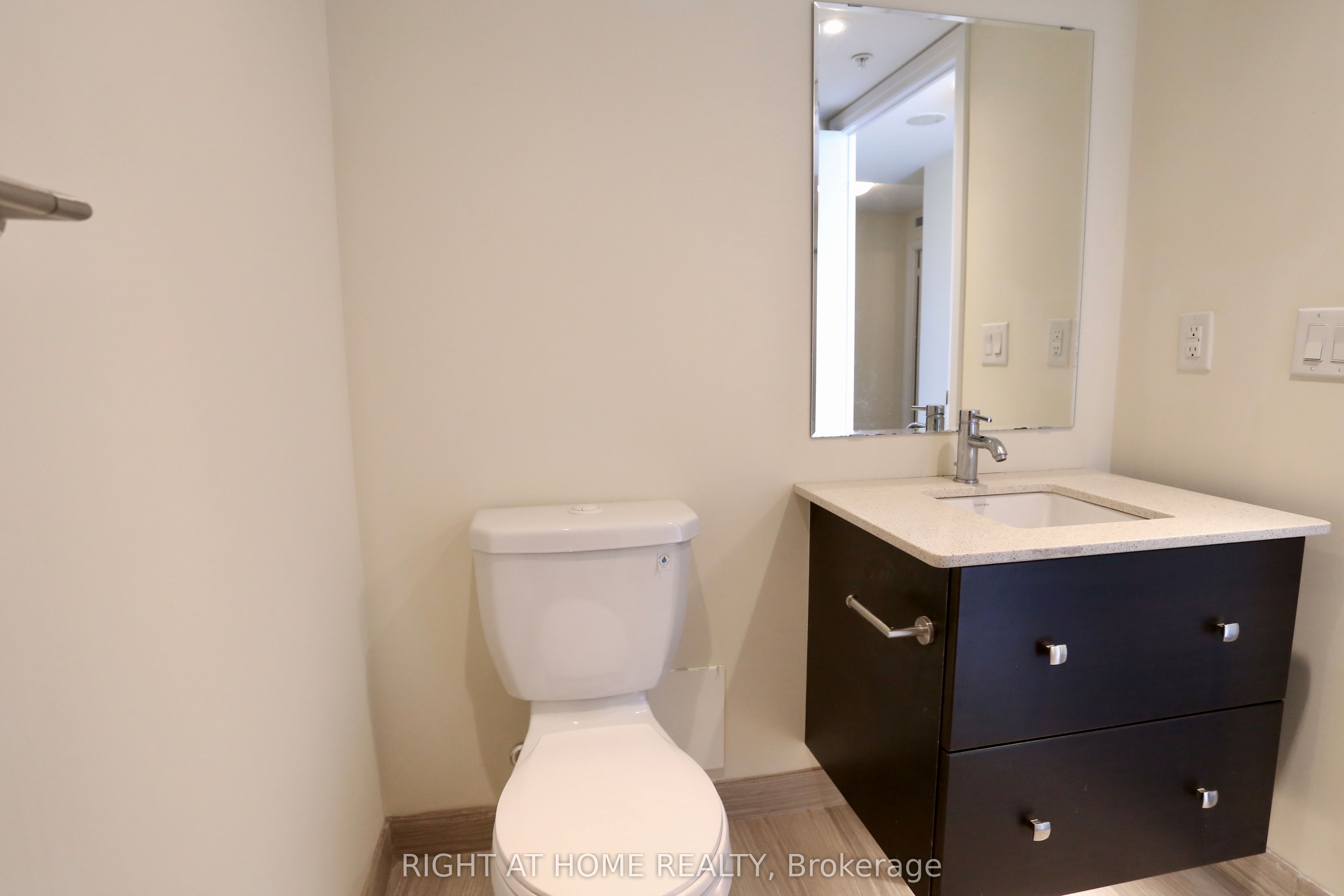 555 Wilson Avenue 1208e Property Photo 16
