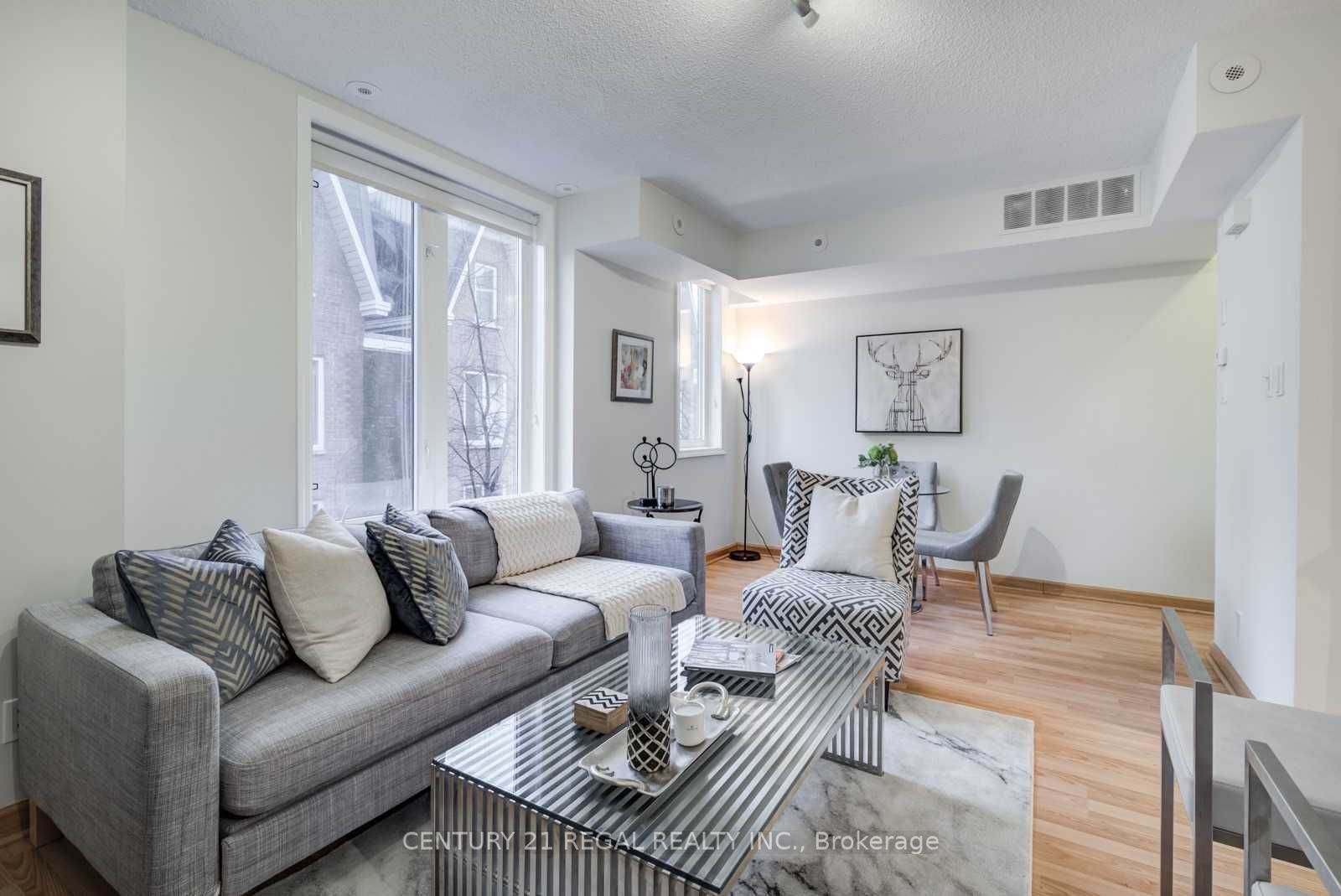 26 Douro Street 329 Property Photo 4
