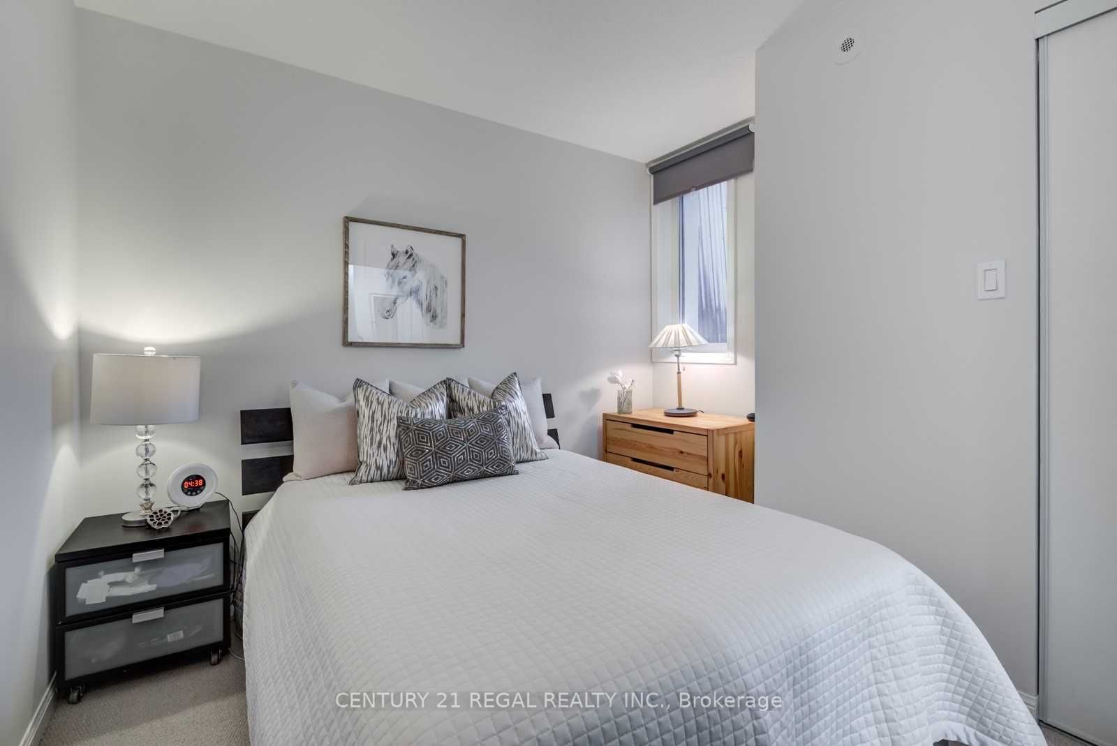26 Douro Street 329 Property Photo 13