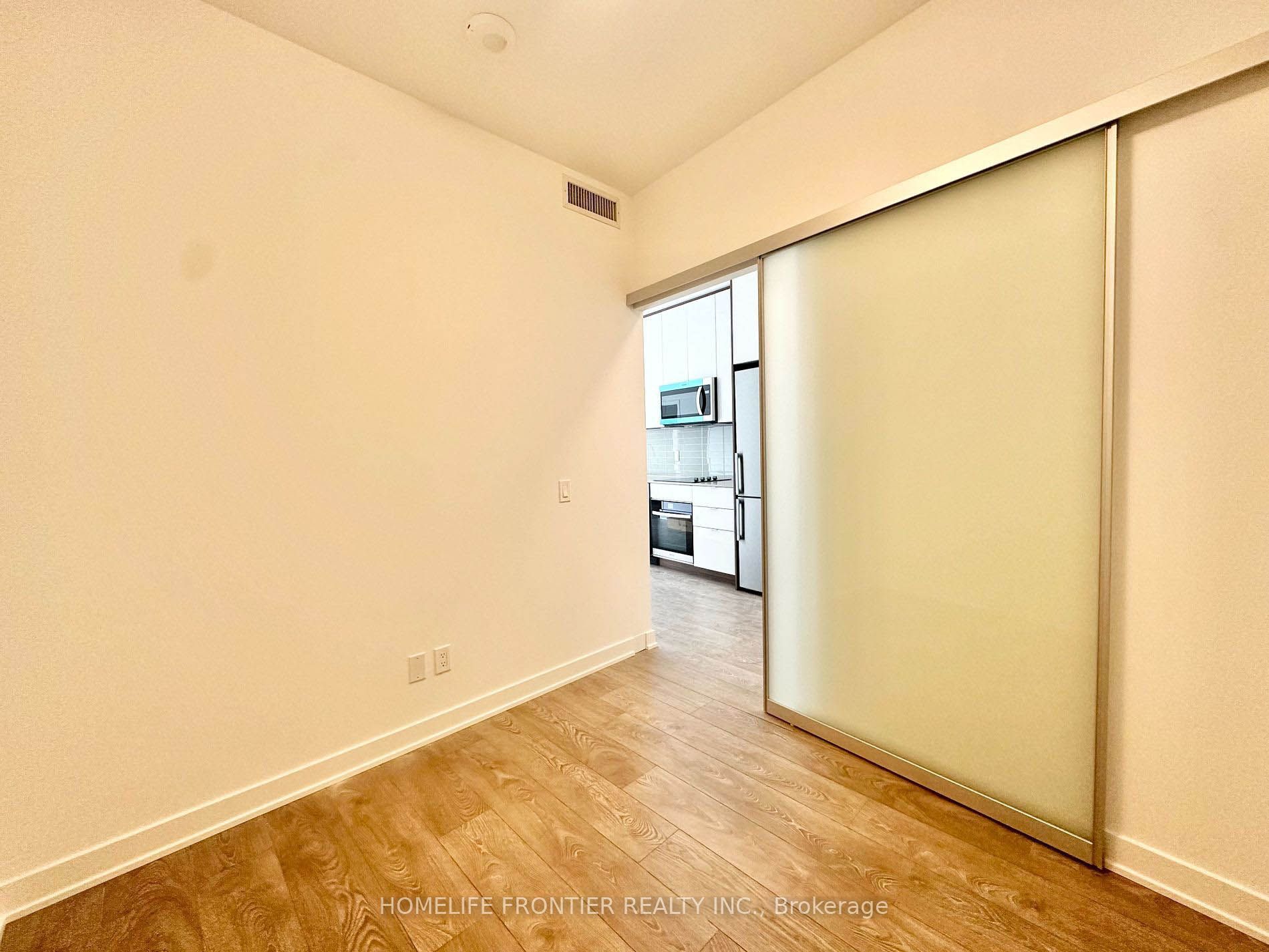 543 Richmond Street Lph16 Property Photo 5