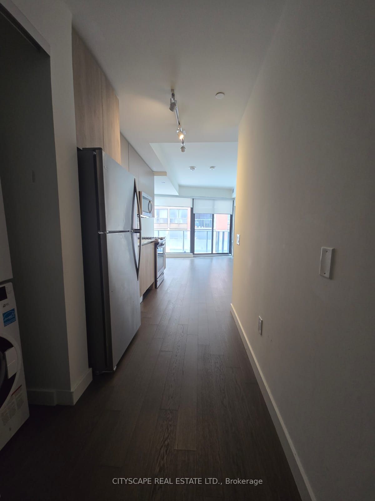 2a Church Street 604 Property Photo 2