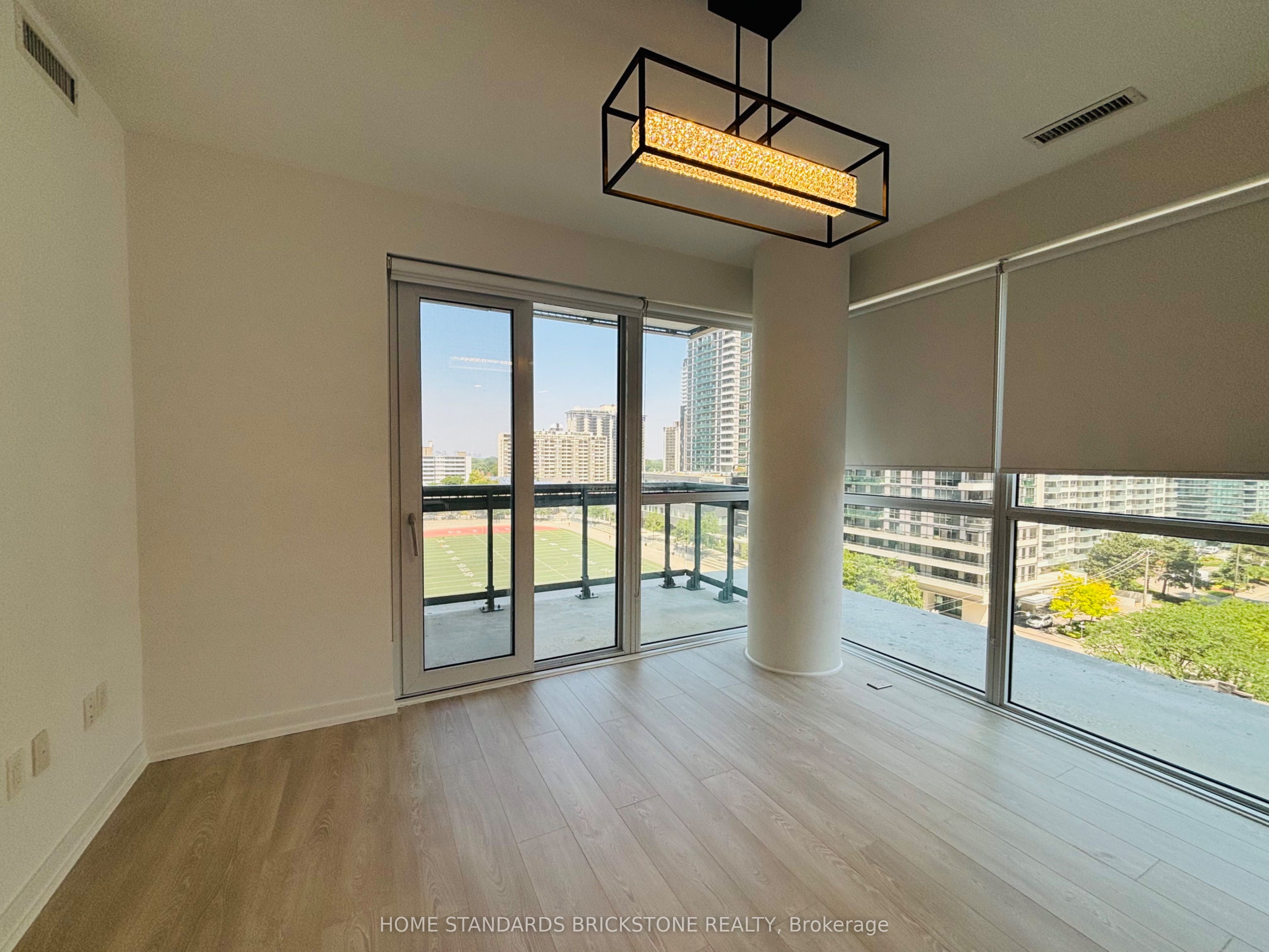 39 Roehampton Avenue 609 Property Photo 13