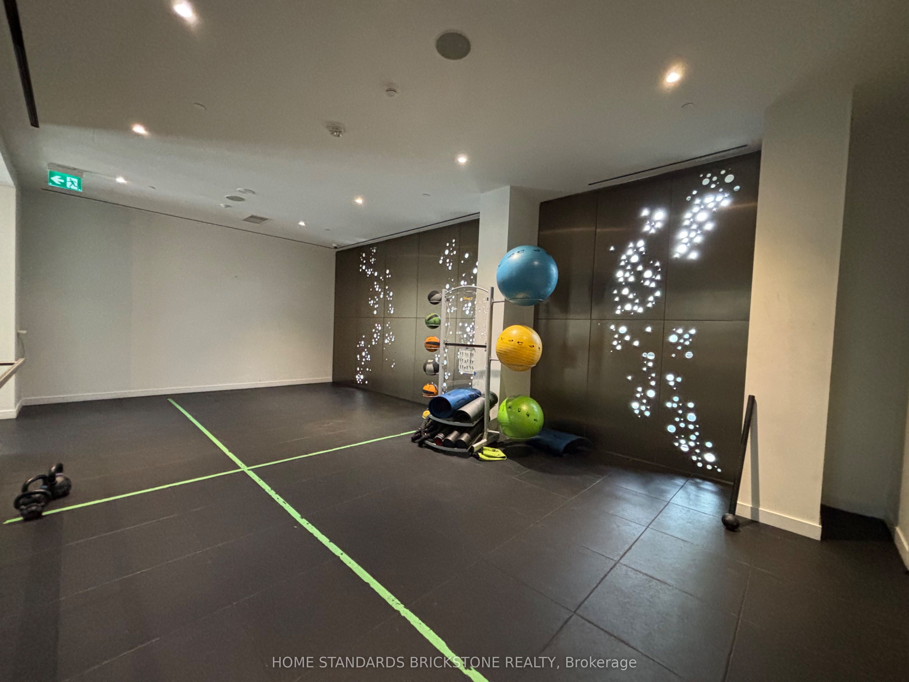 39 Roehampton Avenue 609 Property Photo 32