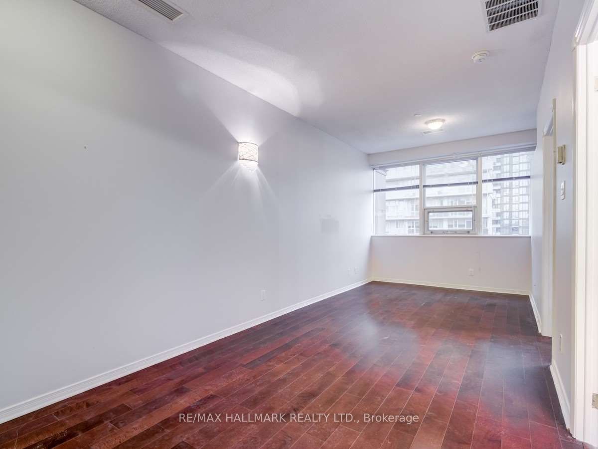 393 King Street W 1208 Property Photo 8