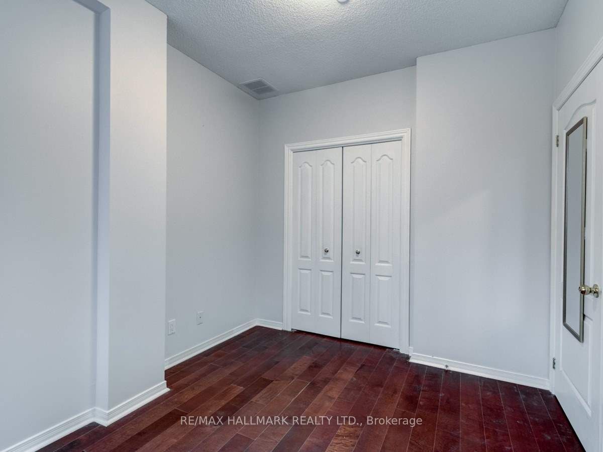 393 King Street W 1208 Property Photo 17