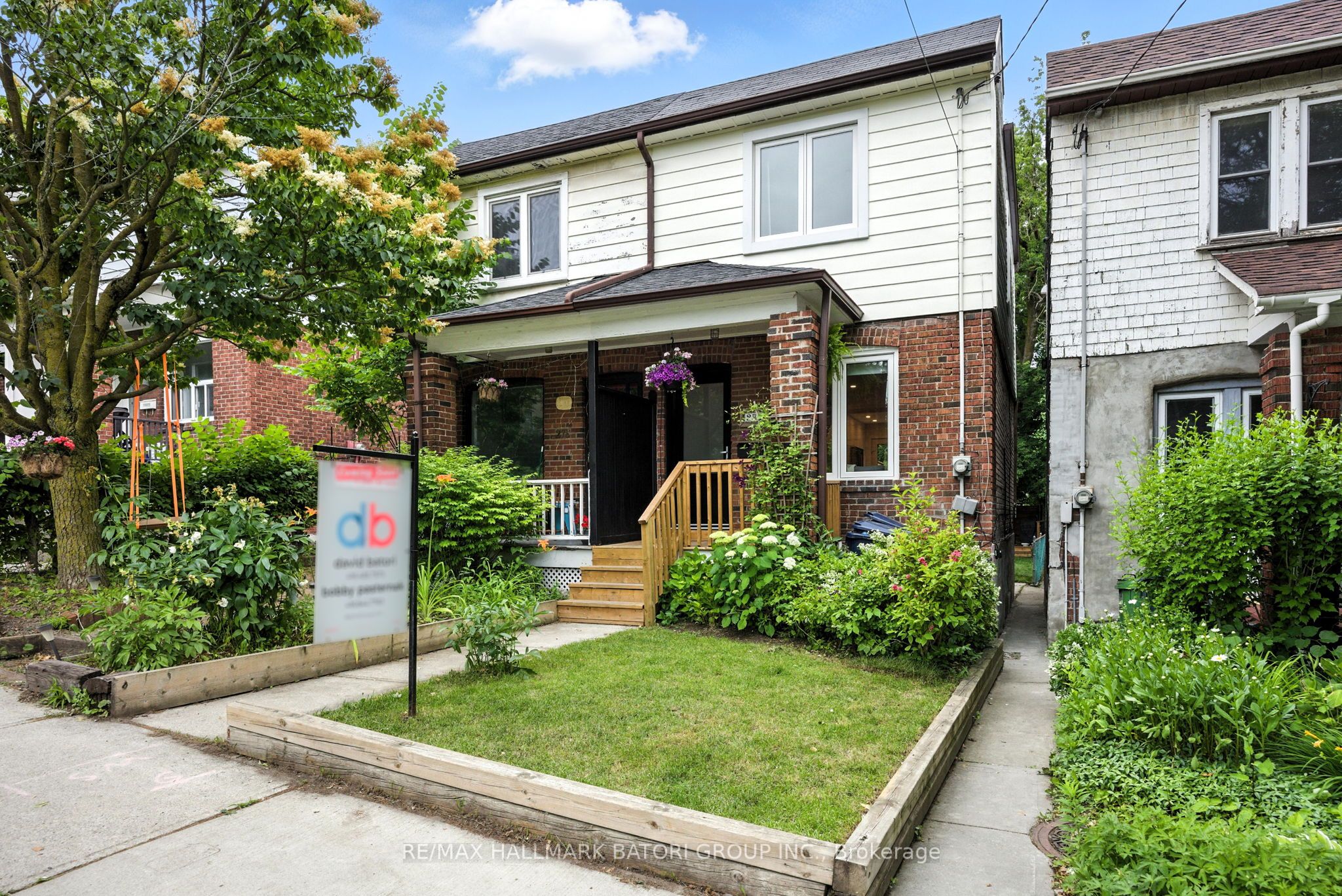 276 Roselawn Avenue Property Photo 1