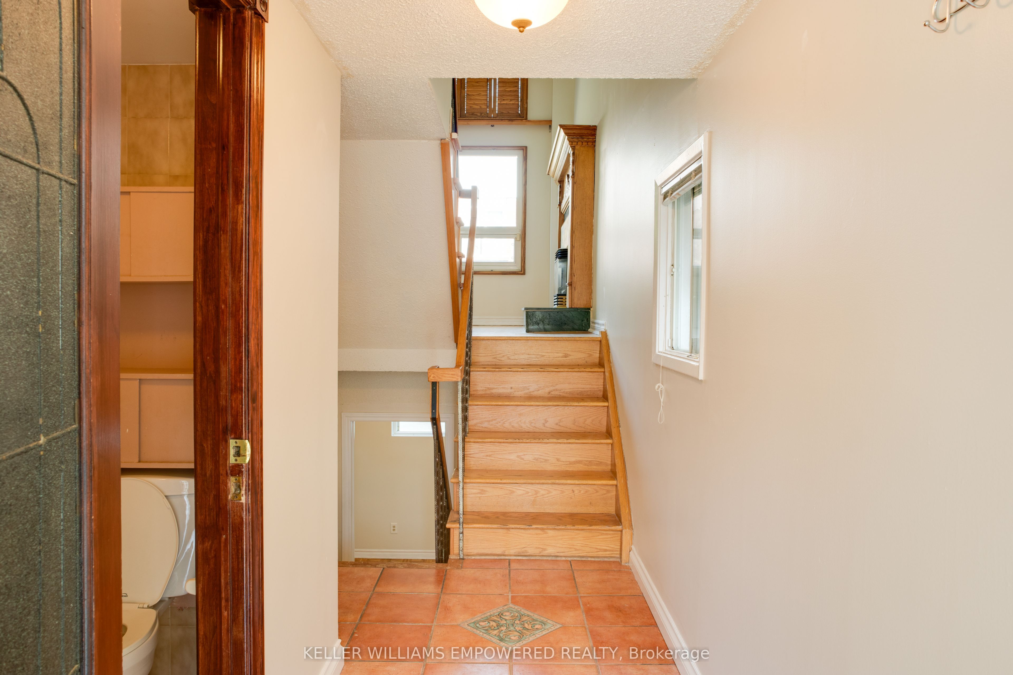 54 Carnival Court Property Photo 3