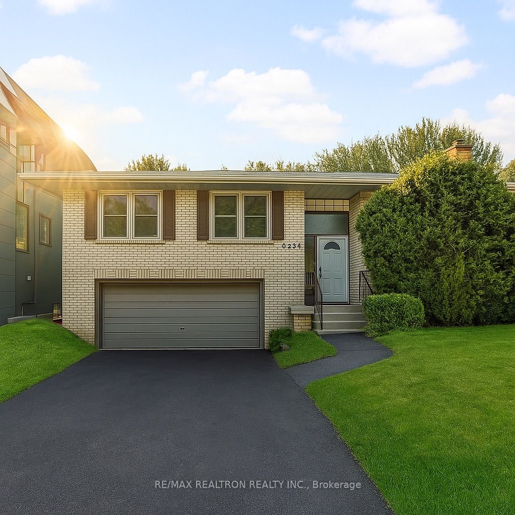223 Northwood Drive Property Photo 1