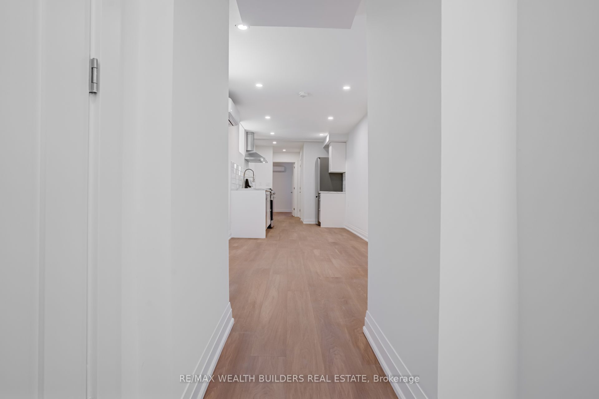 245 Brock Avenue Lower Property Photo 15