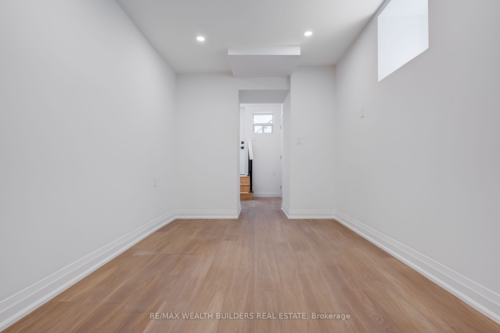 245 Brock Avenue Lower Property Photo 17