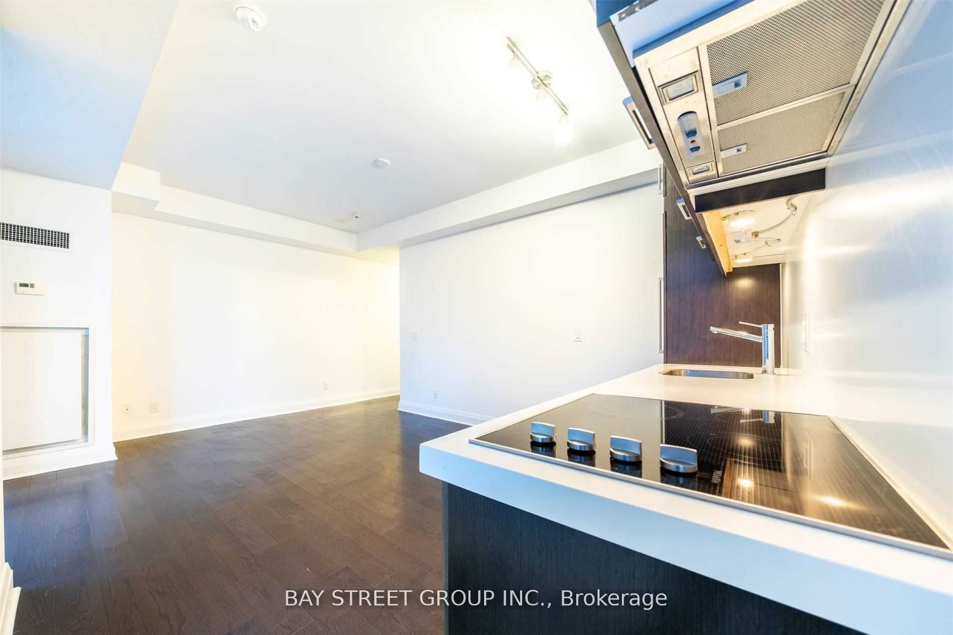 1080 Bay Street 1208 Property Photo 10